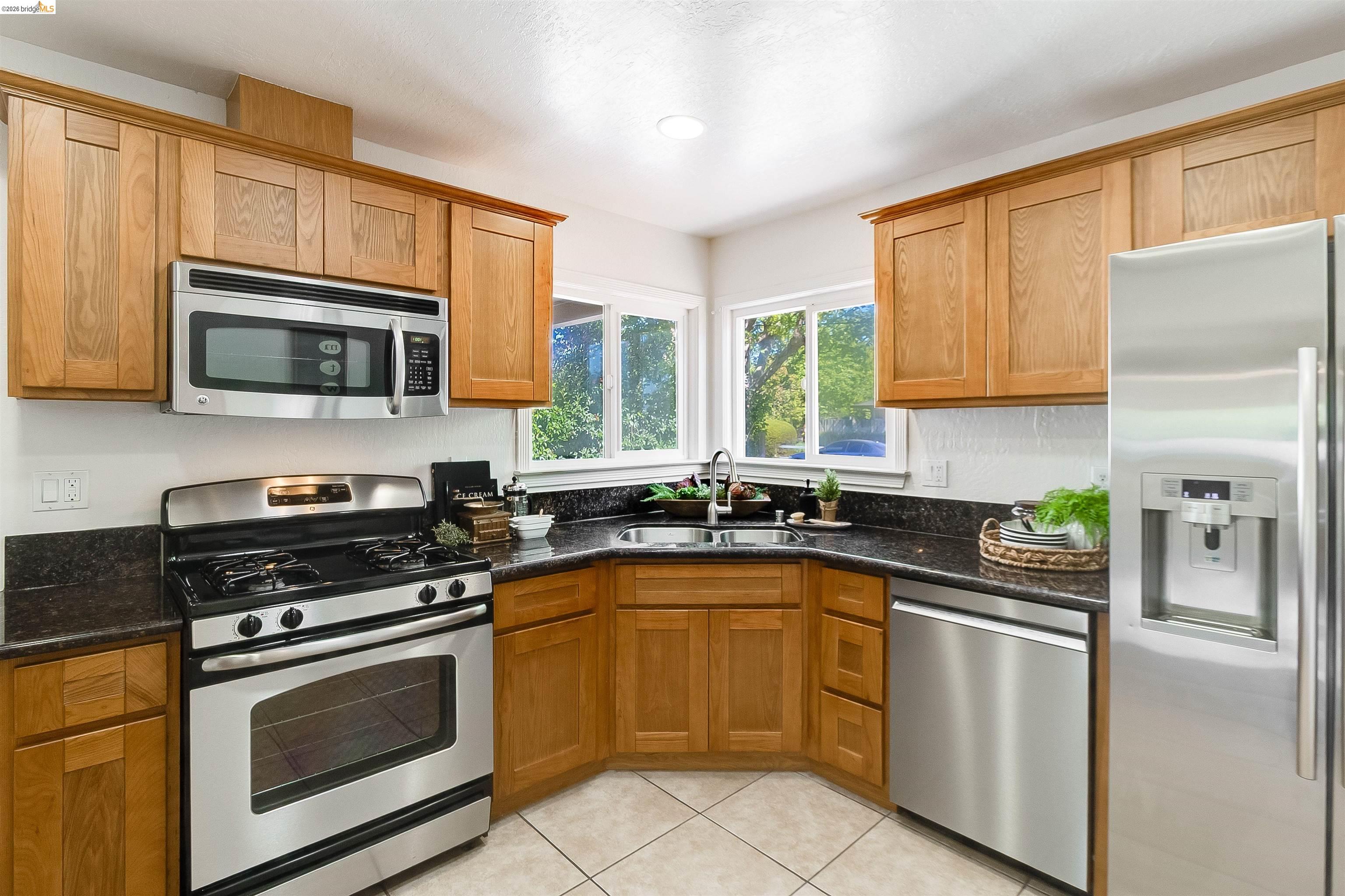 346 Valley View Rd, Pleasant Hill CA 94523 — photo 15