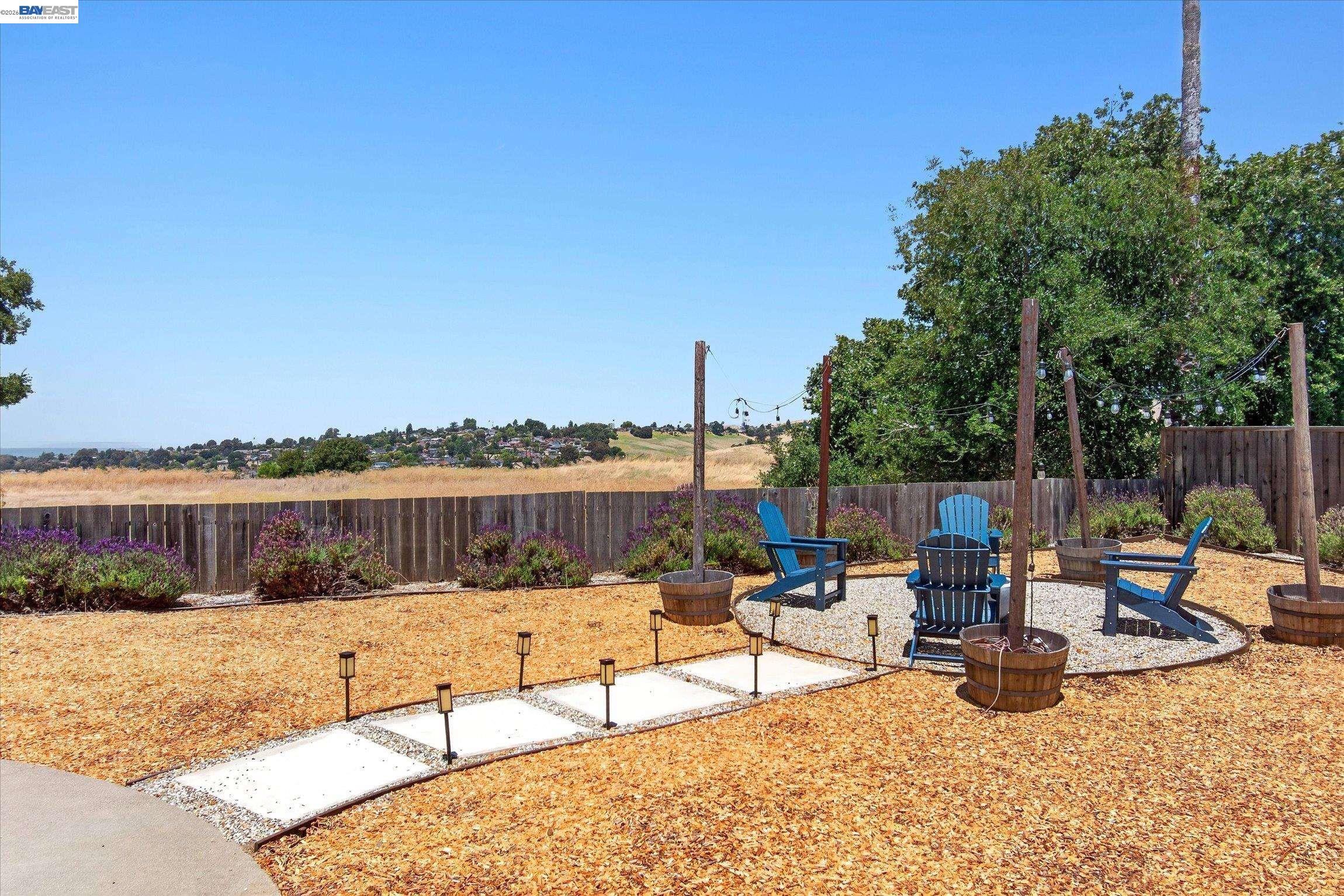 295 Iris Rd, Hercules CA 94547 — photo 29