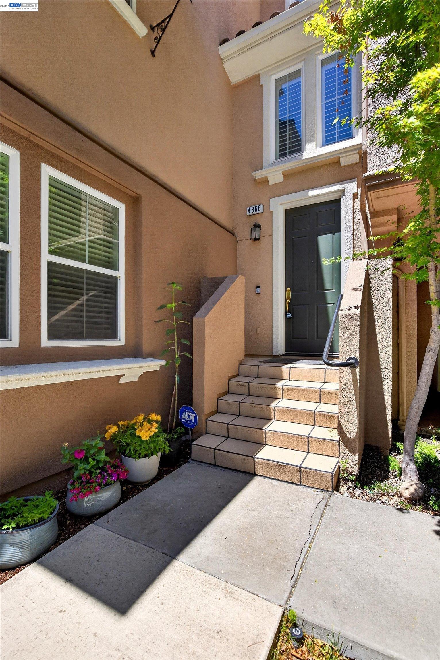 Photo #3: 41139388 Listing: Photo #3