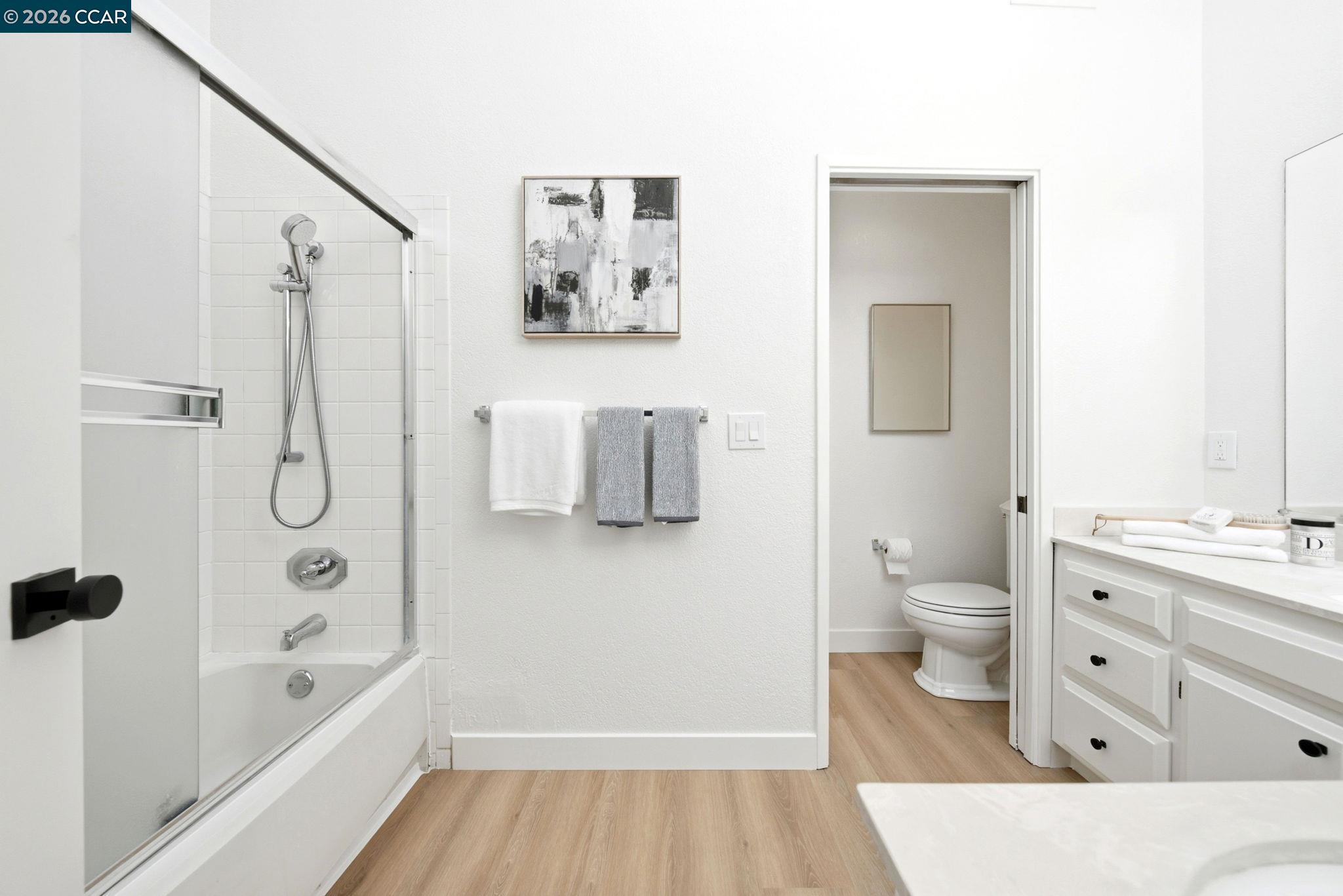 Photo #27: 41139396 Listing: Photo #27