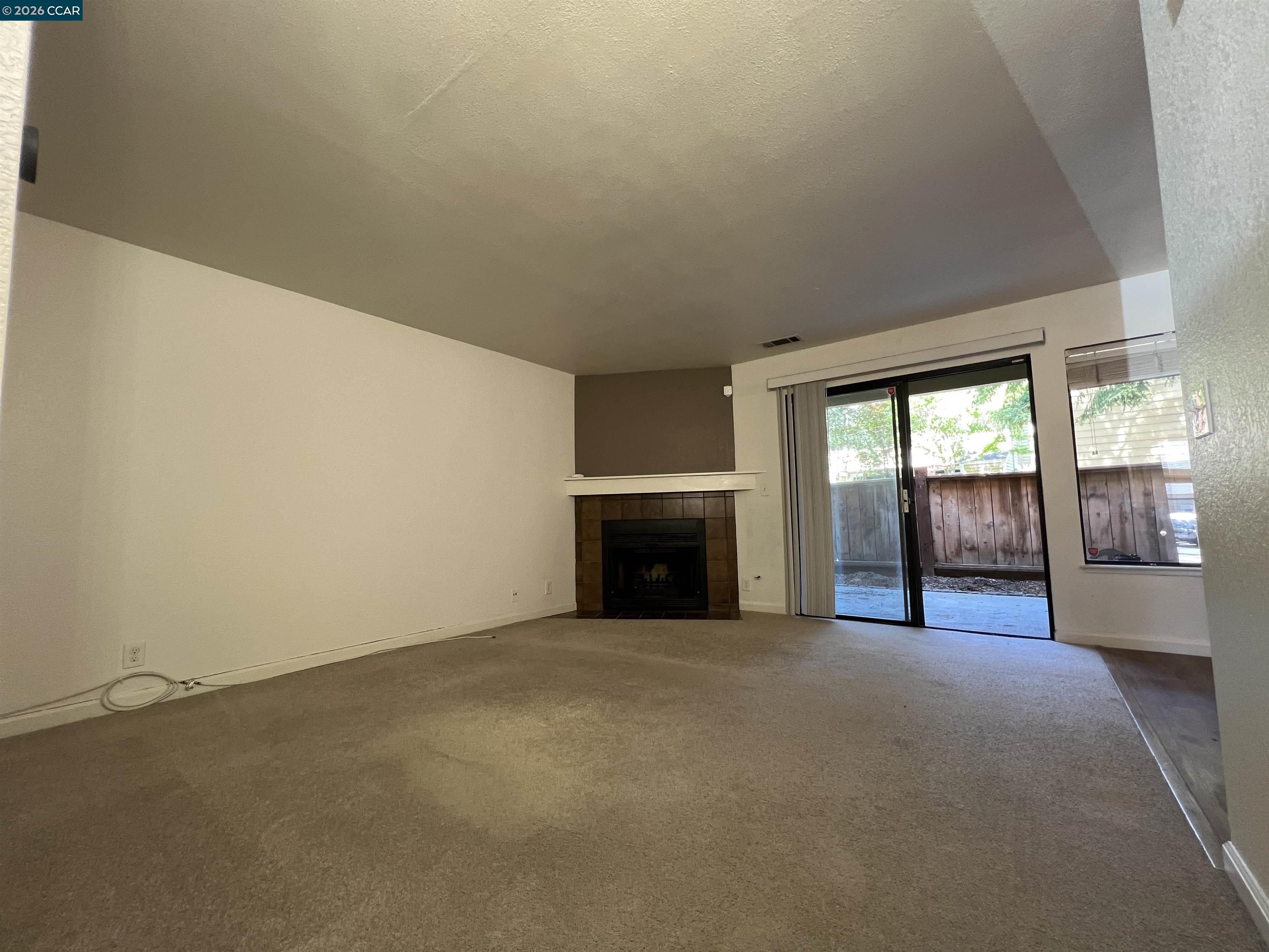 Photo #11: 41139402 Listing: Photo #11