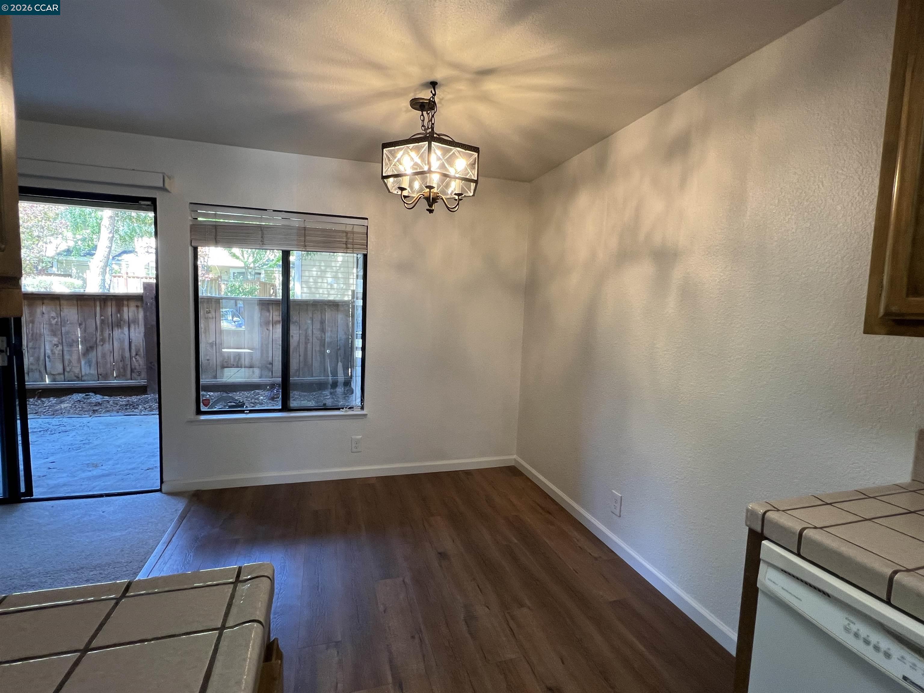 Photo #9: 41139402 Listing: Photo #9