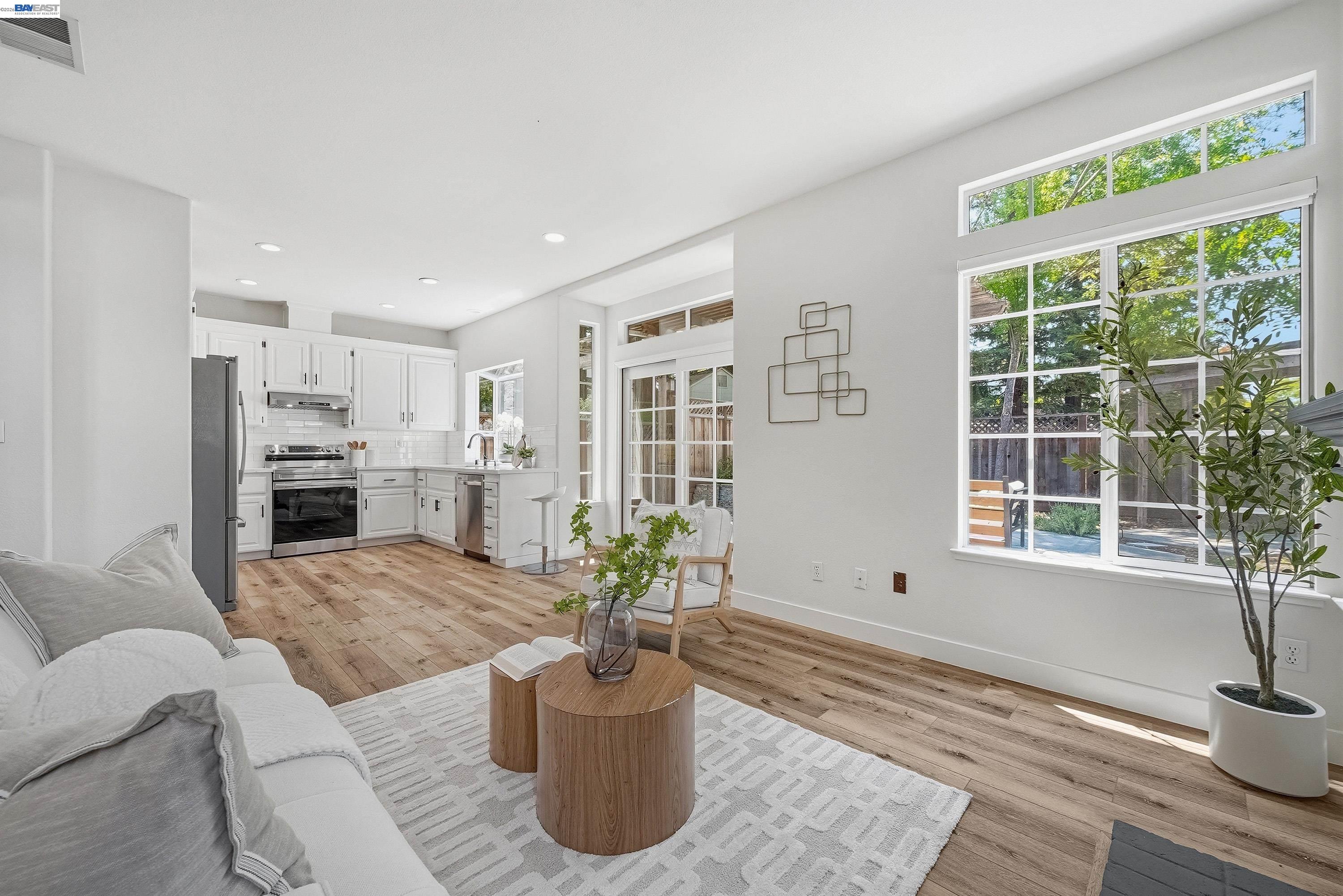 Photo #8: 41139412 Listing: Photo #8
