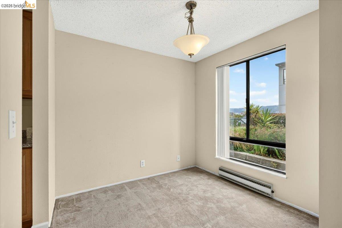 Photo #15: 41139414 Listing: Photo #15