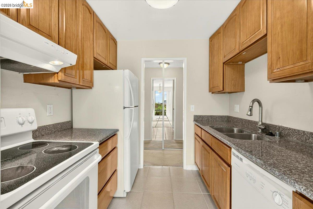 Photo #43: 41139414 Listing: Photo #43