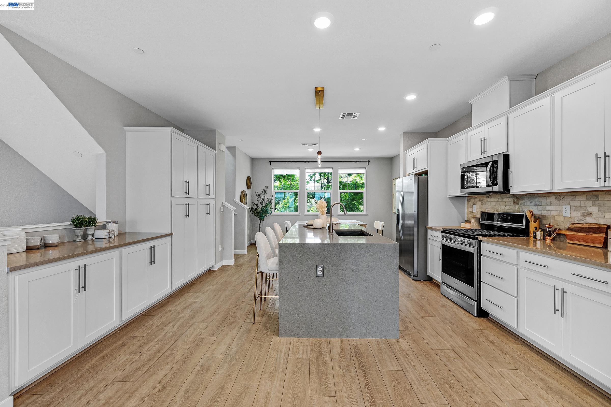 24221 2nd st, Hayward CA 94541 — photo 9