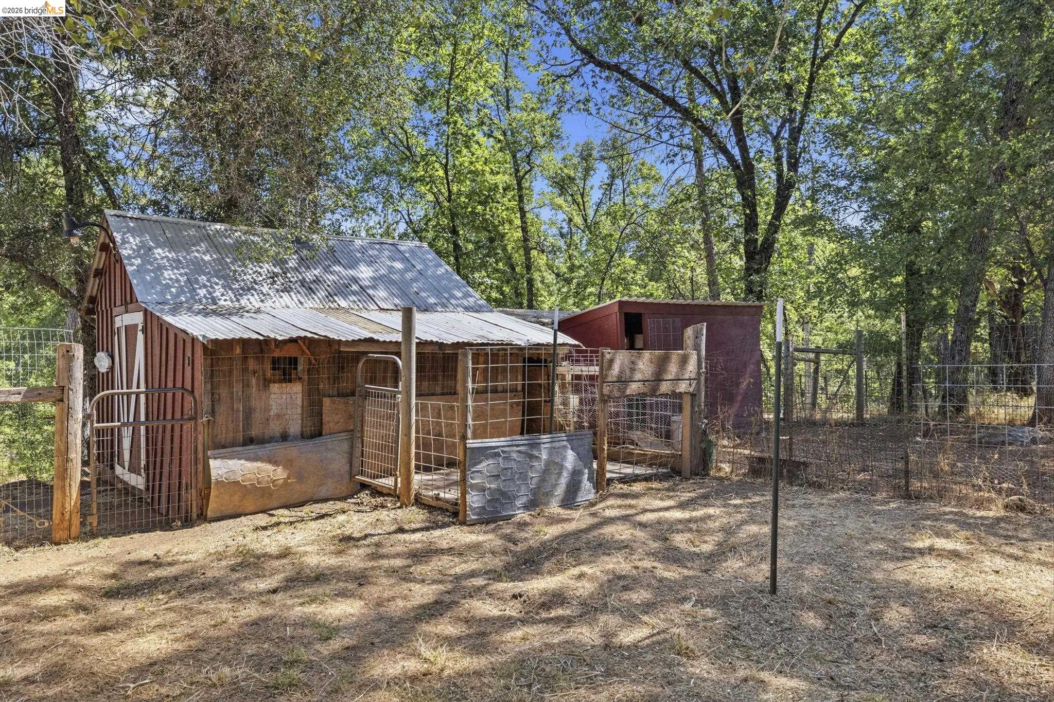 16883 Draper Mine Rd., Sonora CA 95370 — photo 14