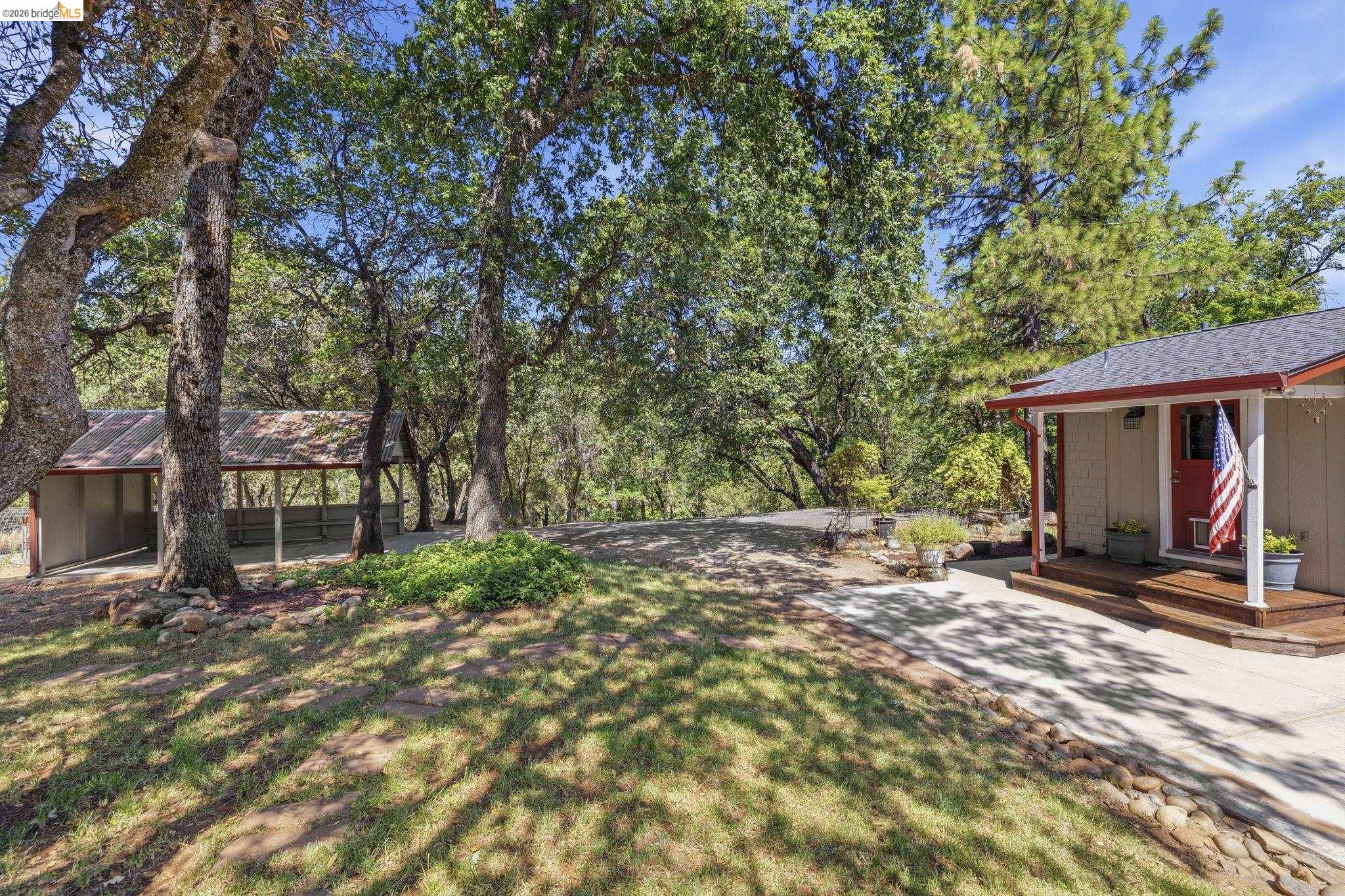 16883 Draper Mine Rd., Sonora CA 95370 — photo 17