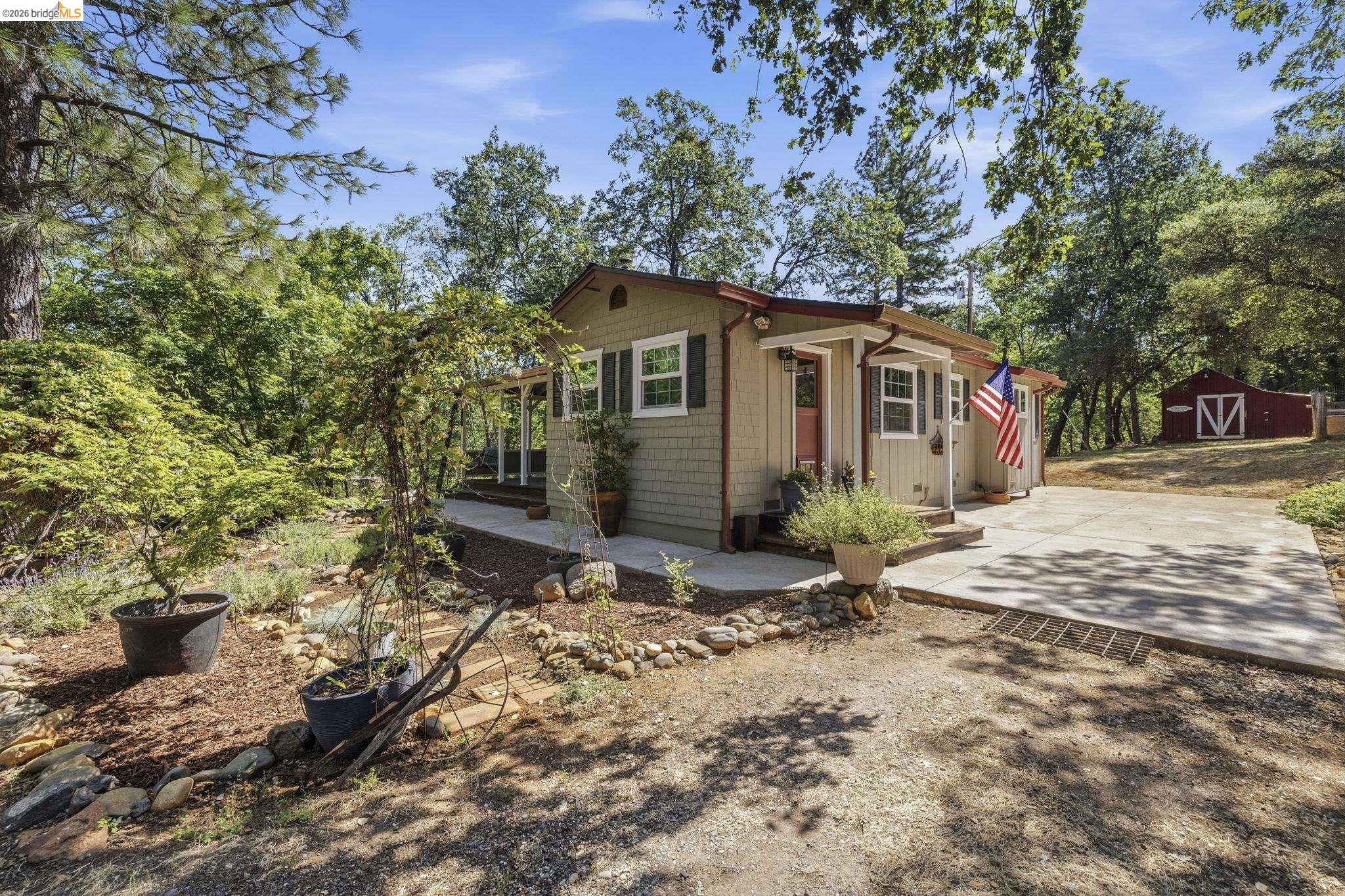 16883 Draper Mine Rd., Sonora CA 95370 — photo 3