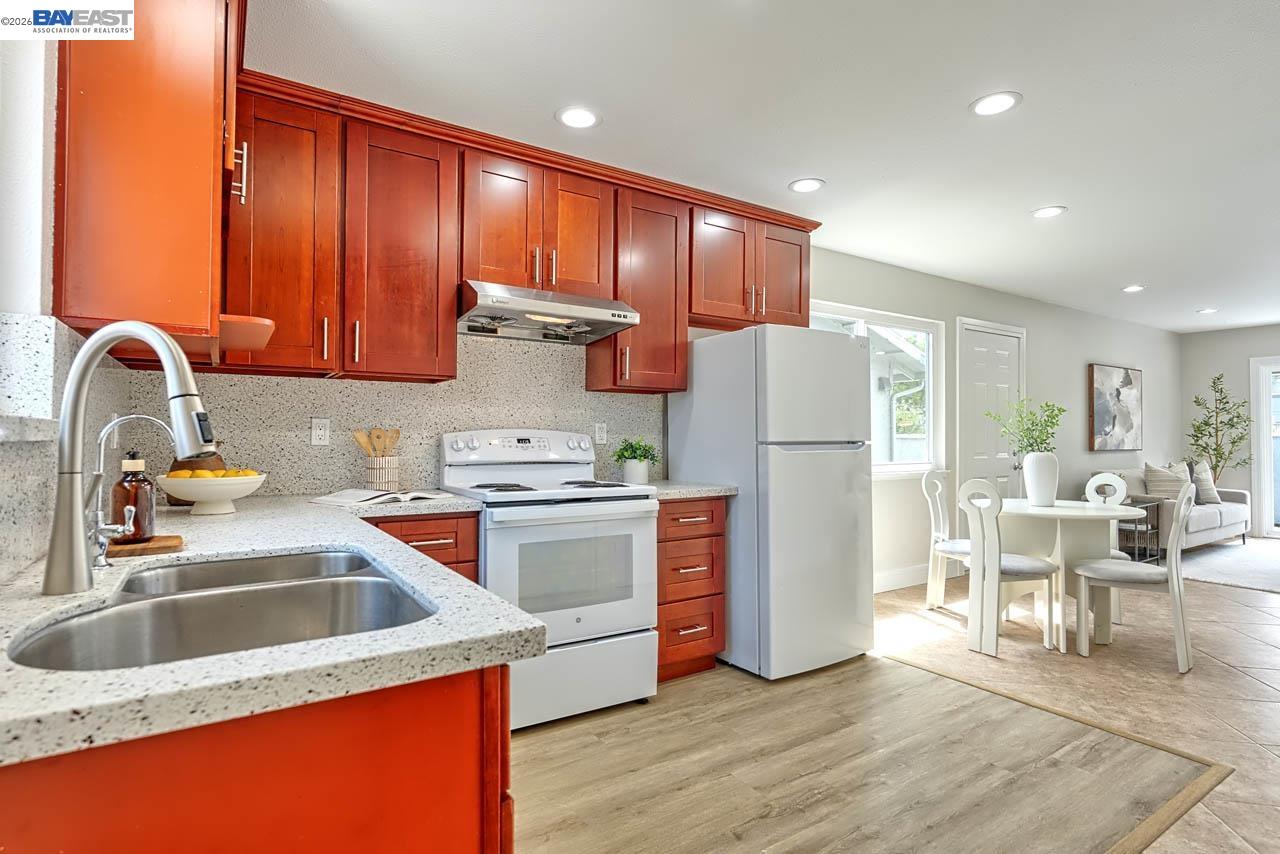 Photo #11: 41139433 Listing: Photo #11