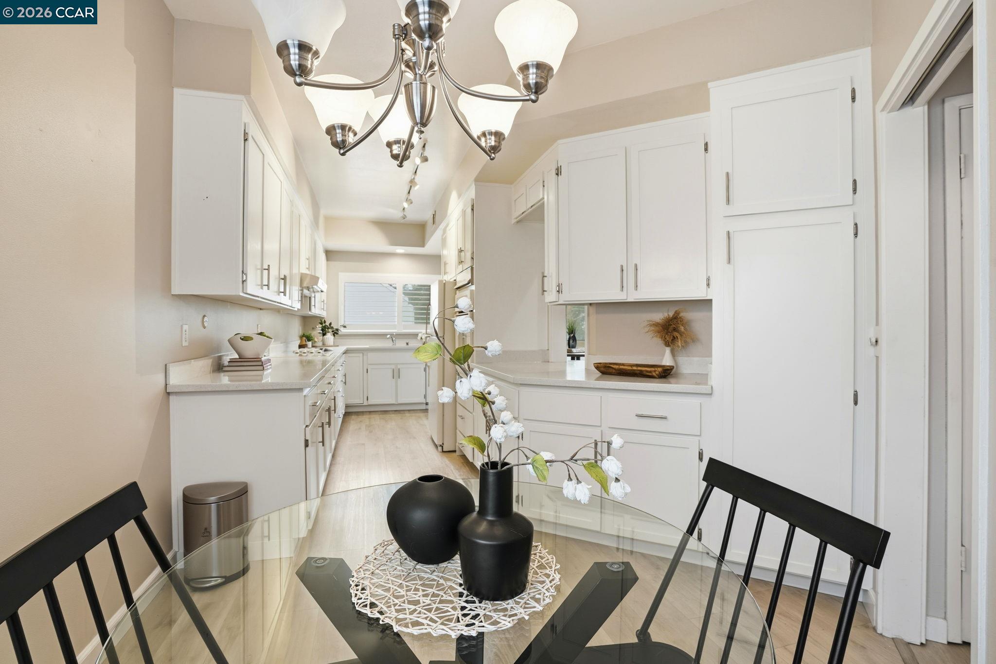 Photo #13: 41139444 Listing: Photo #13