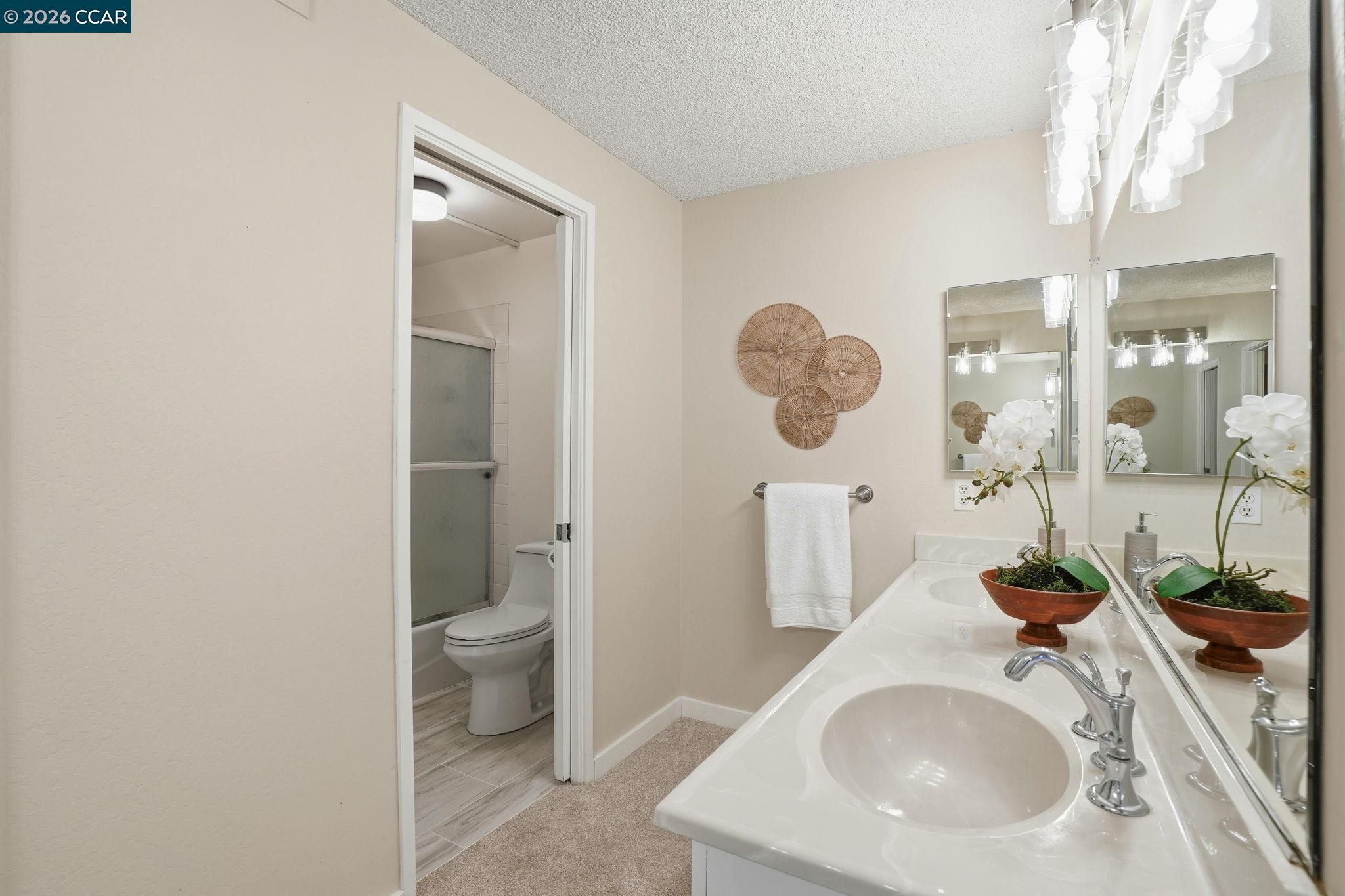 Photo #27: 41139444 Listing: Photo #27