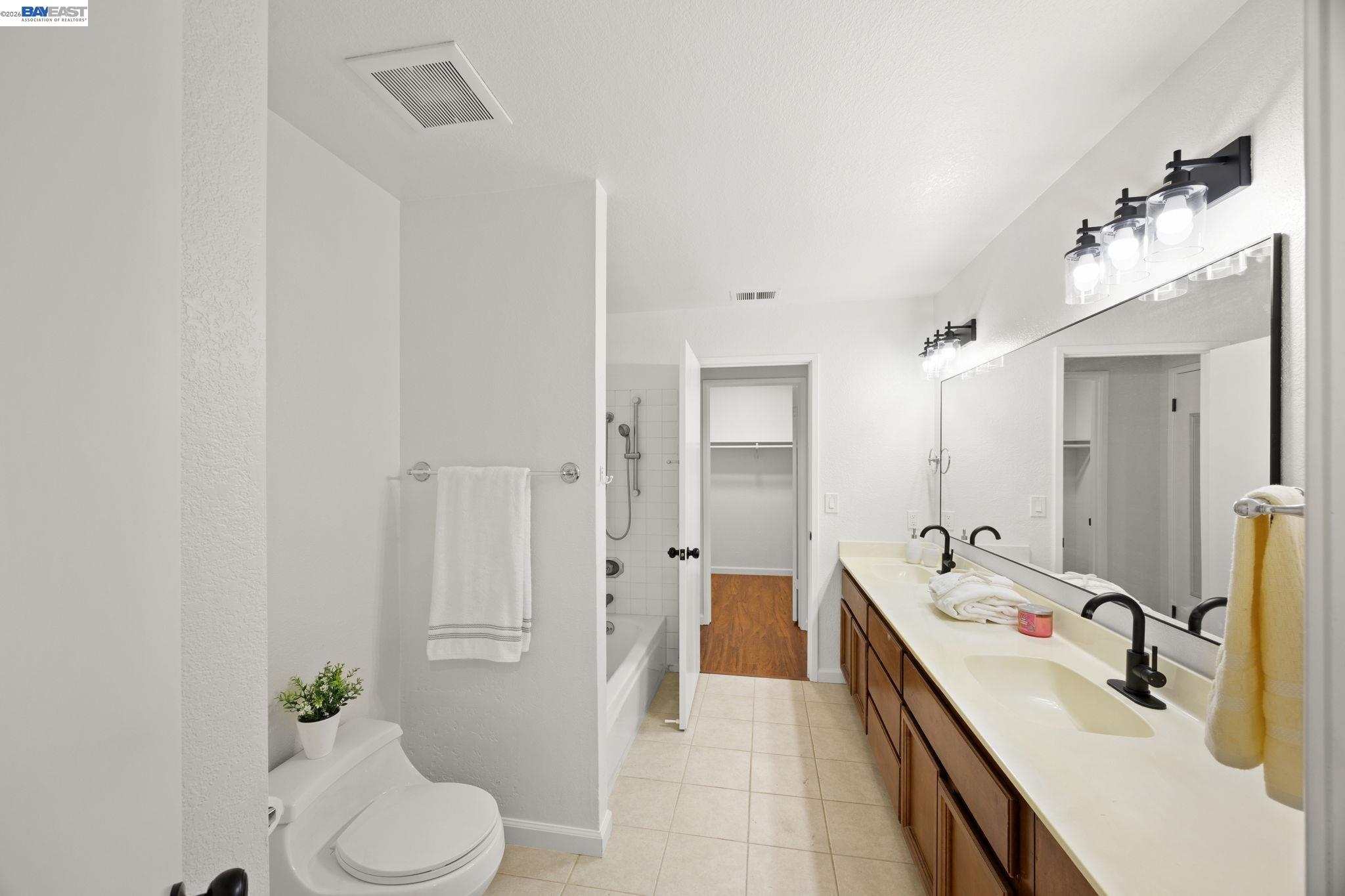 Photo #21: 41139448 Listing: Photo #21
