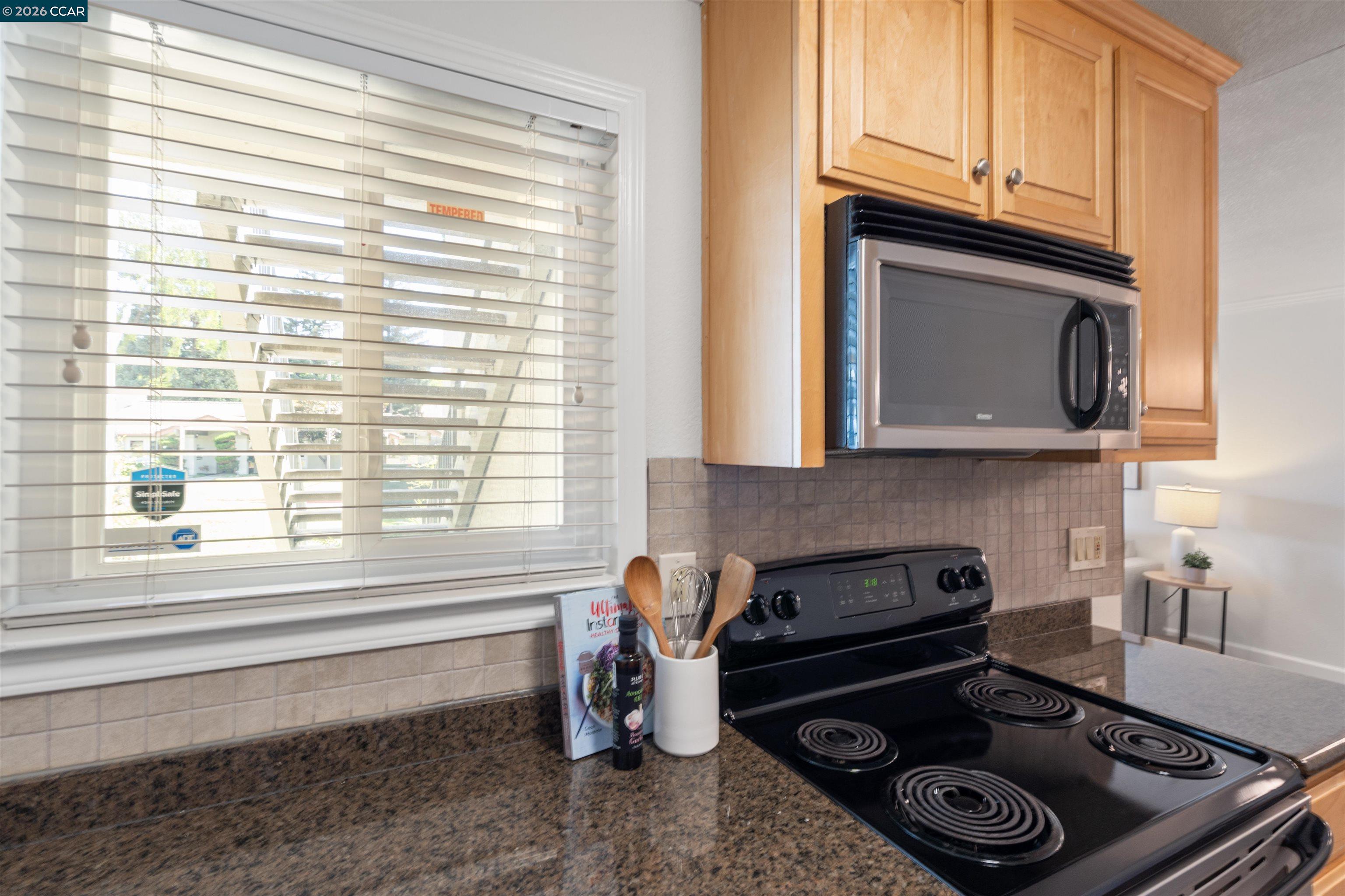 Photo #13: 41139460 Listing: Photo #13