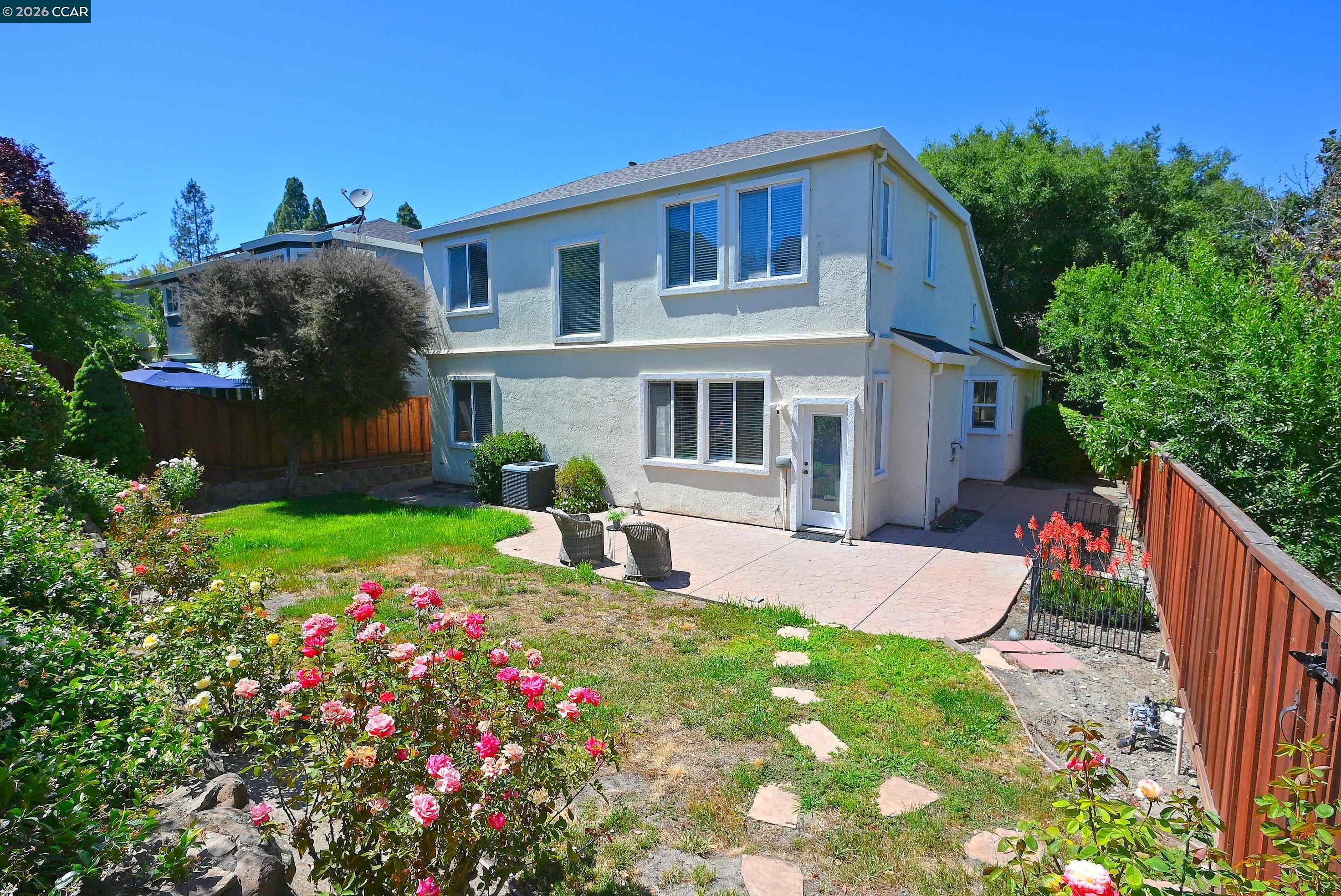 104 Johnson Ln, Martinez CA 94553 — photo 18