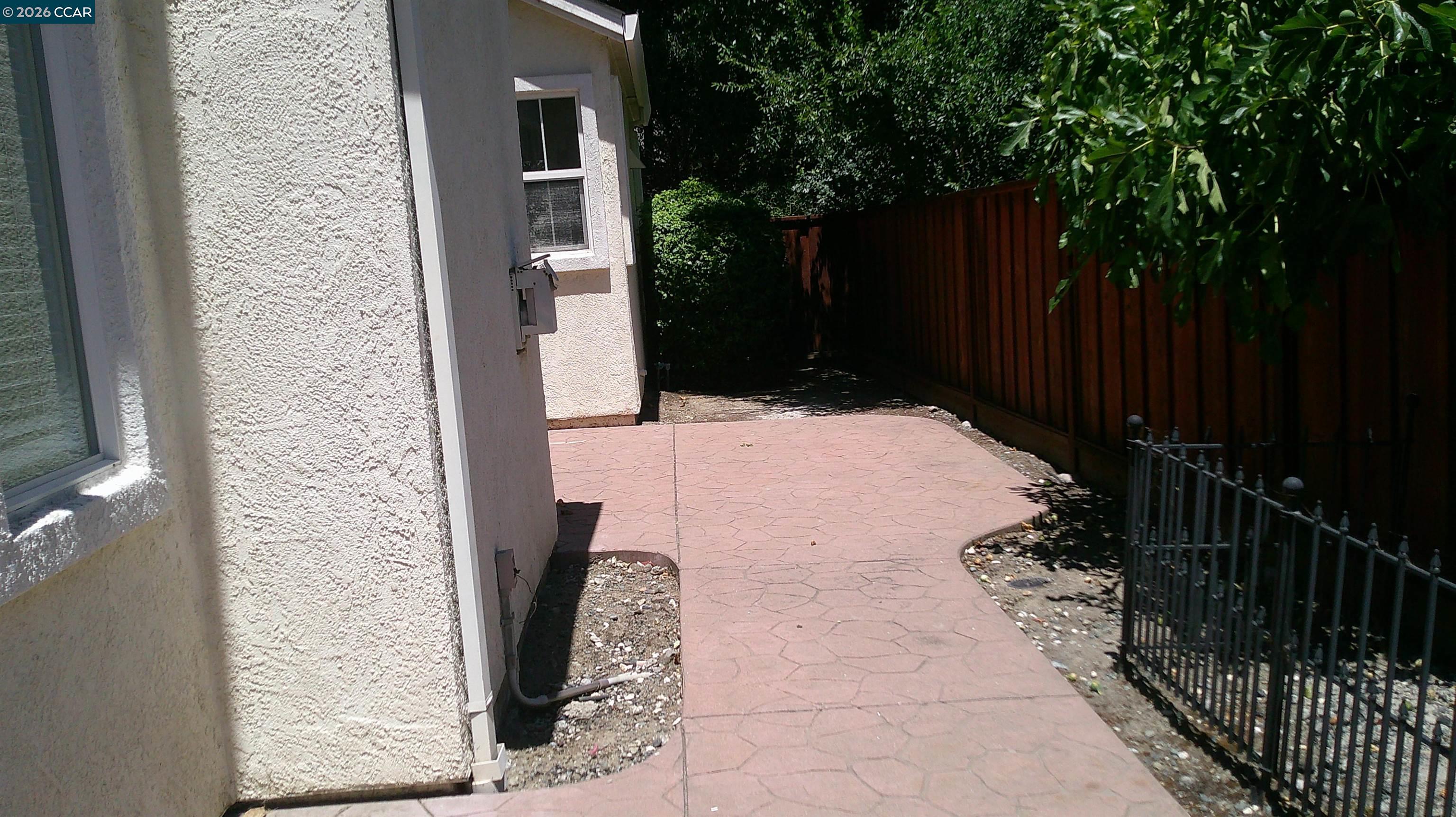 104 Johnson Ln, Martinez CA 94553 — photo 57