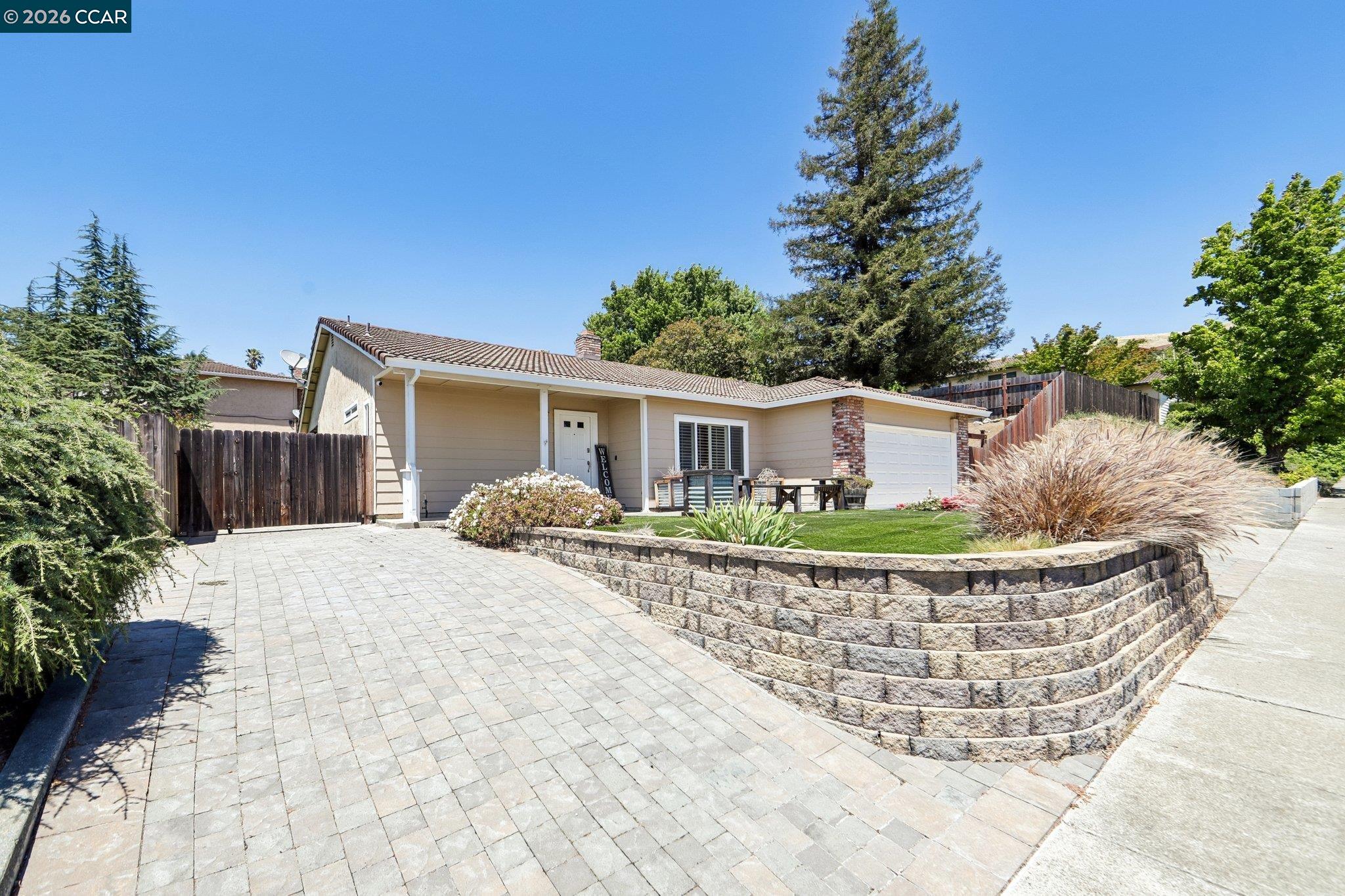 148 Primrose Ln, Vallejo CA 94591 — photo 2