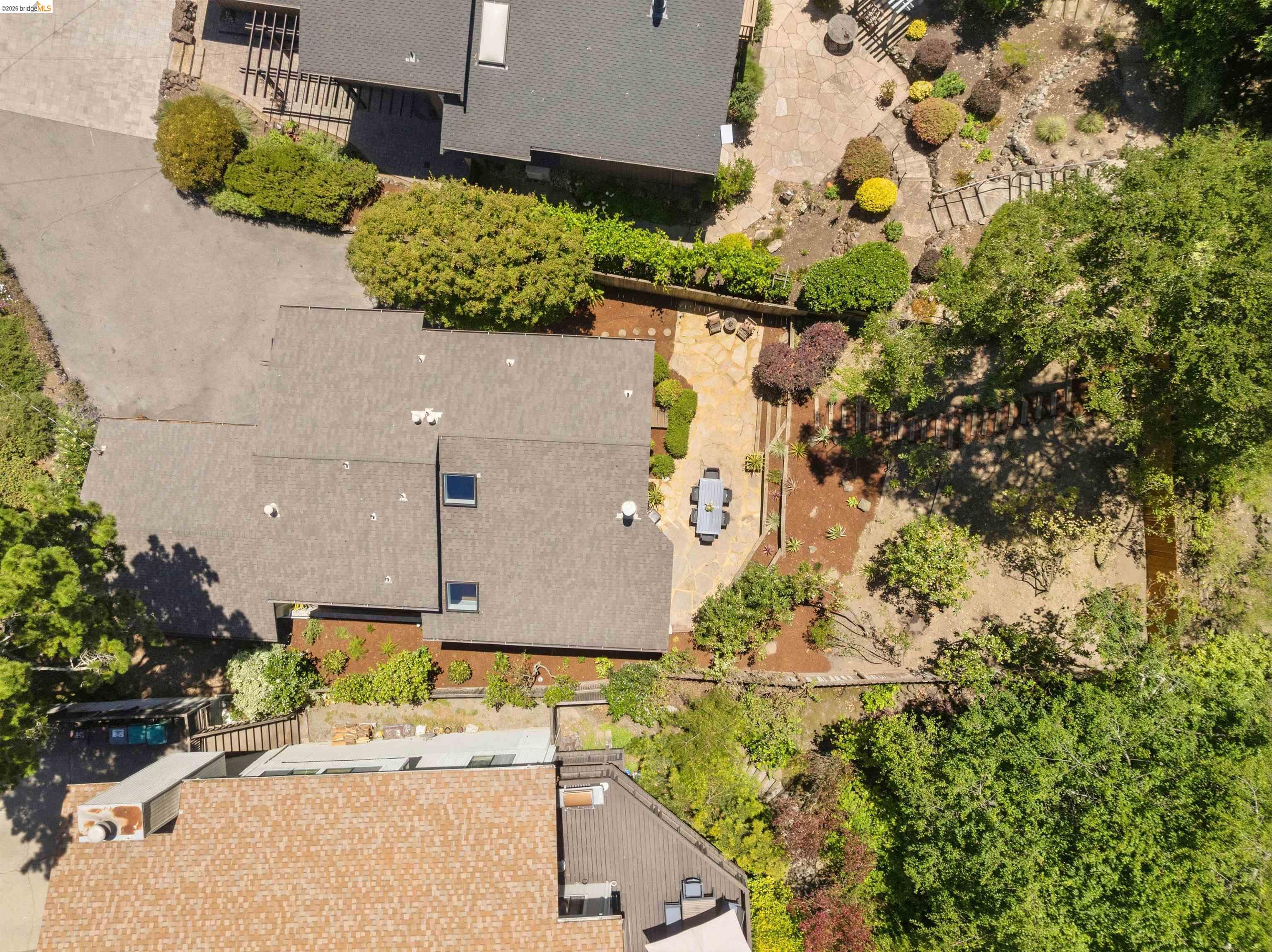 6763 Pinehaven Rd, Oakland CA 94611 — photo 45