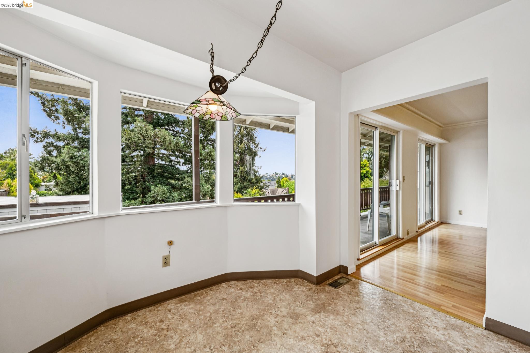 1120 Warfield Ave, Piedmont CA 94610 — photo 6