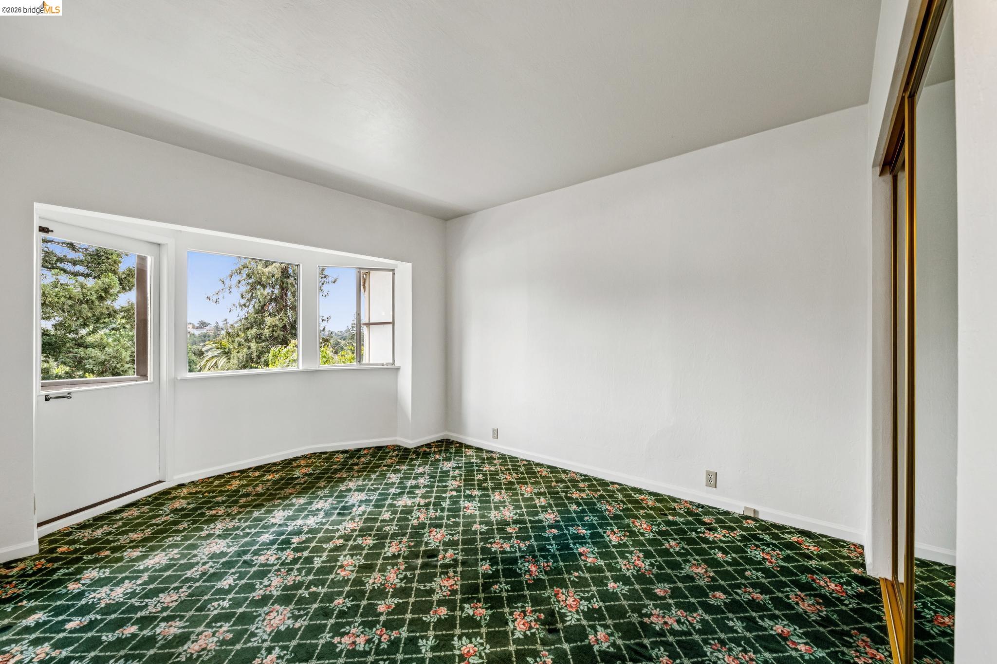 1120 Warfield Ave, Piedmont CA 94610 — photo 9