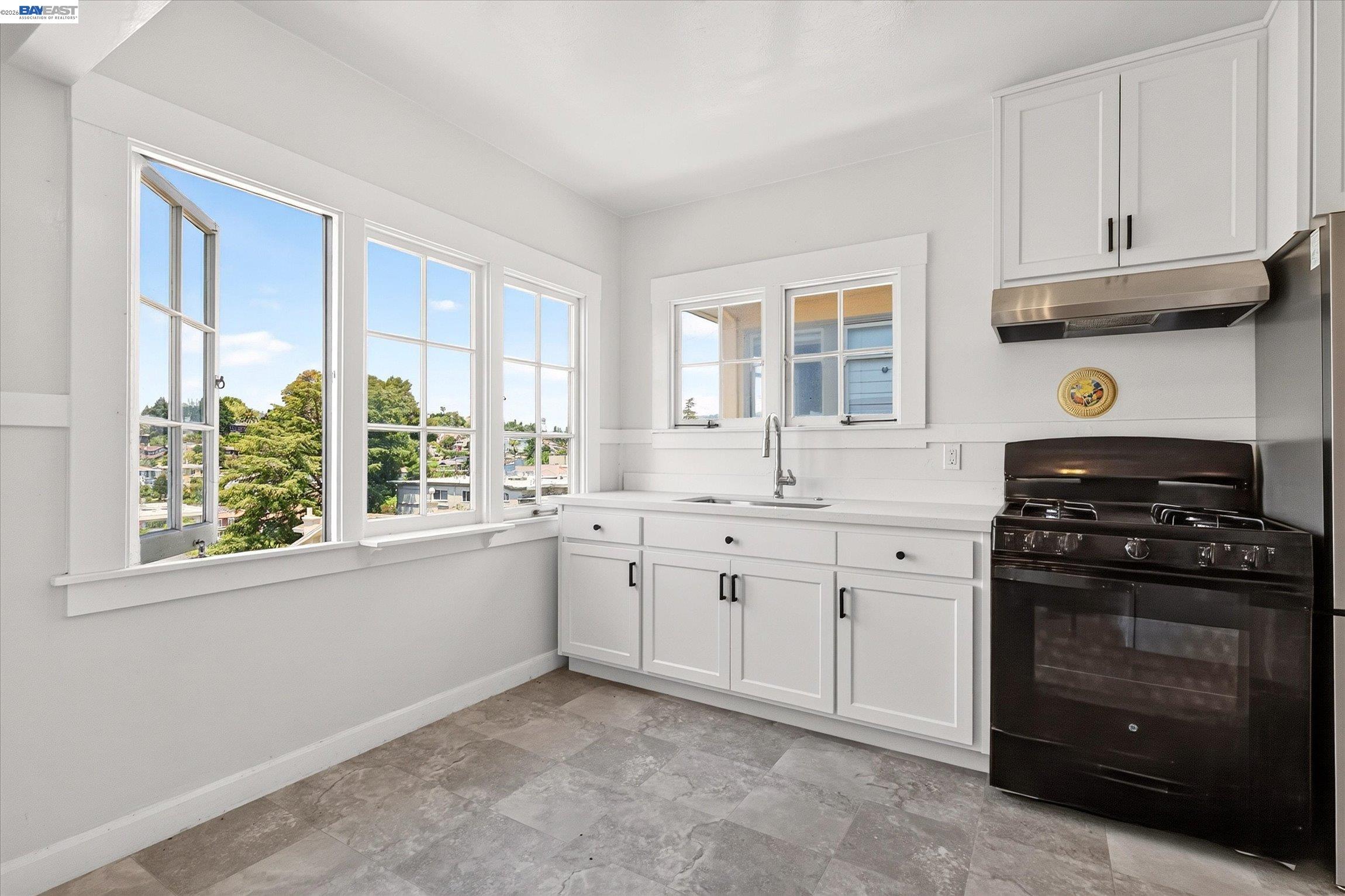 753 Warfield Ave, Oakland CA 94610 — photo 31