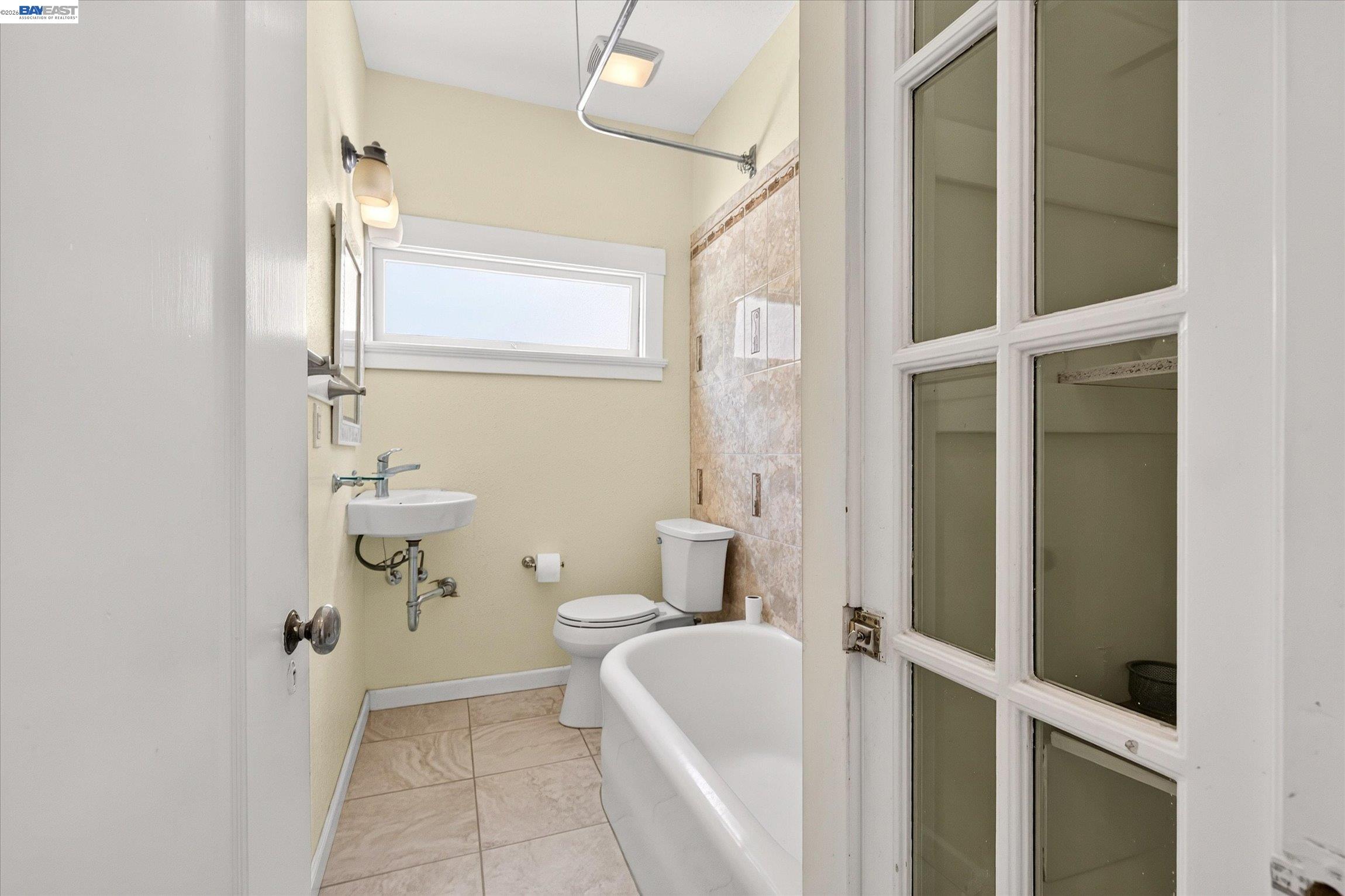 753 Warfield Ave, Oakland CA 94610 — photo 8