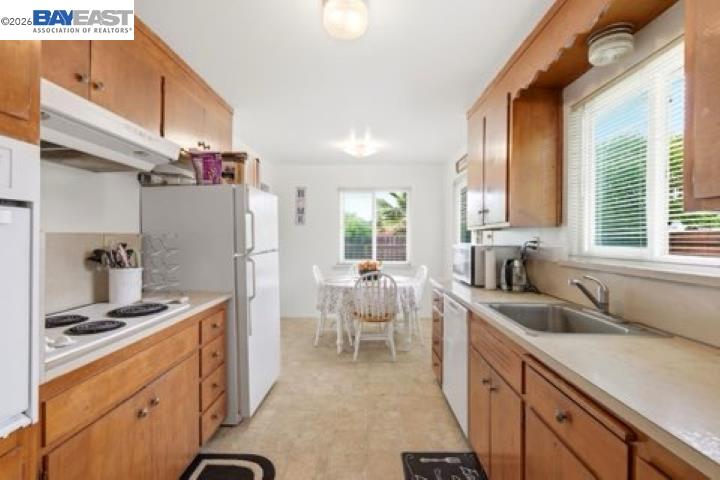 3836-3838 Dubac Way, Sacramento CA 95864 — photo 6