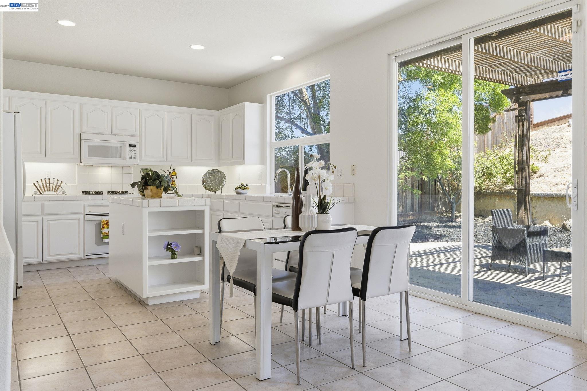 2627 Leopard Way, Antioch CA 94531 — photo 12