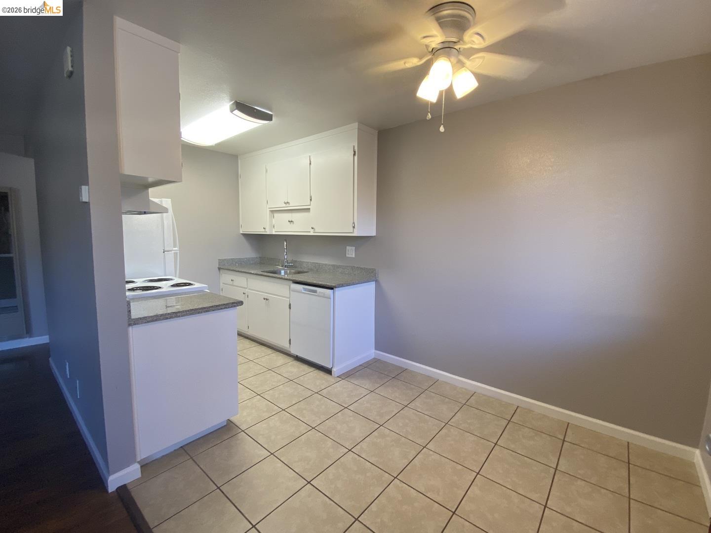 Photo #13: 41139531 Listing: Photo #13