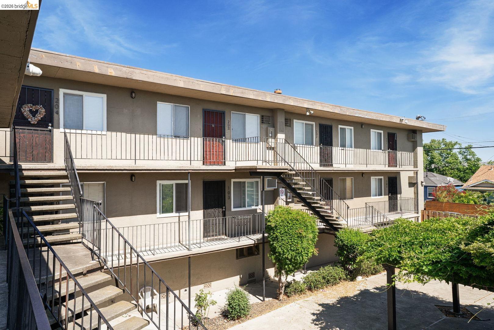 Photo #4: 41139531 Listing: Photo #4