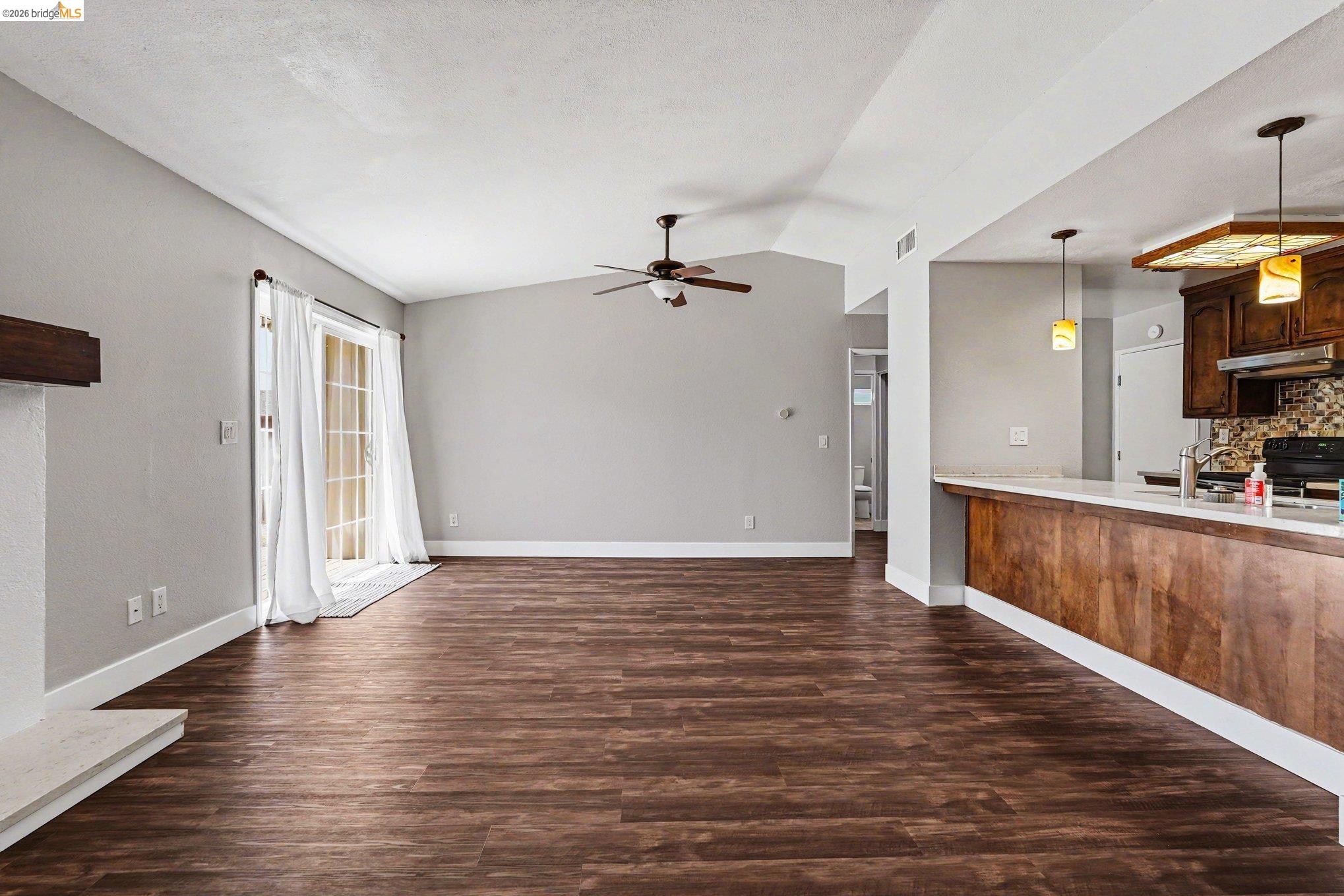 1303 Crane Dr, Suisun City CA 94585 — photo 7
