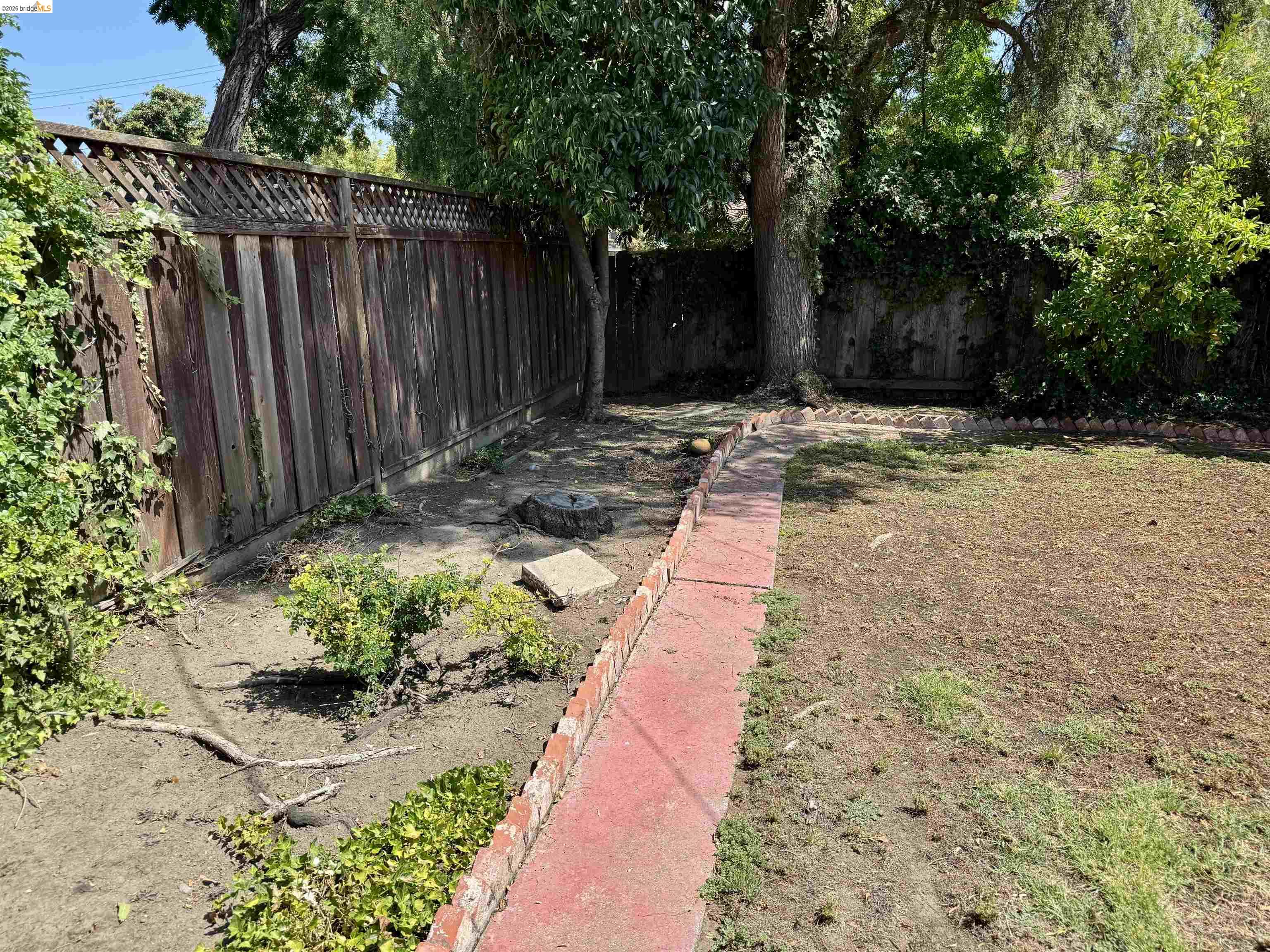 312 Walker Dr
