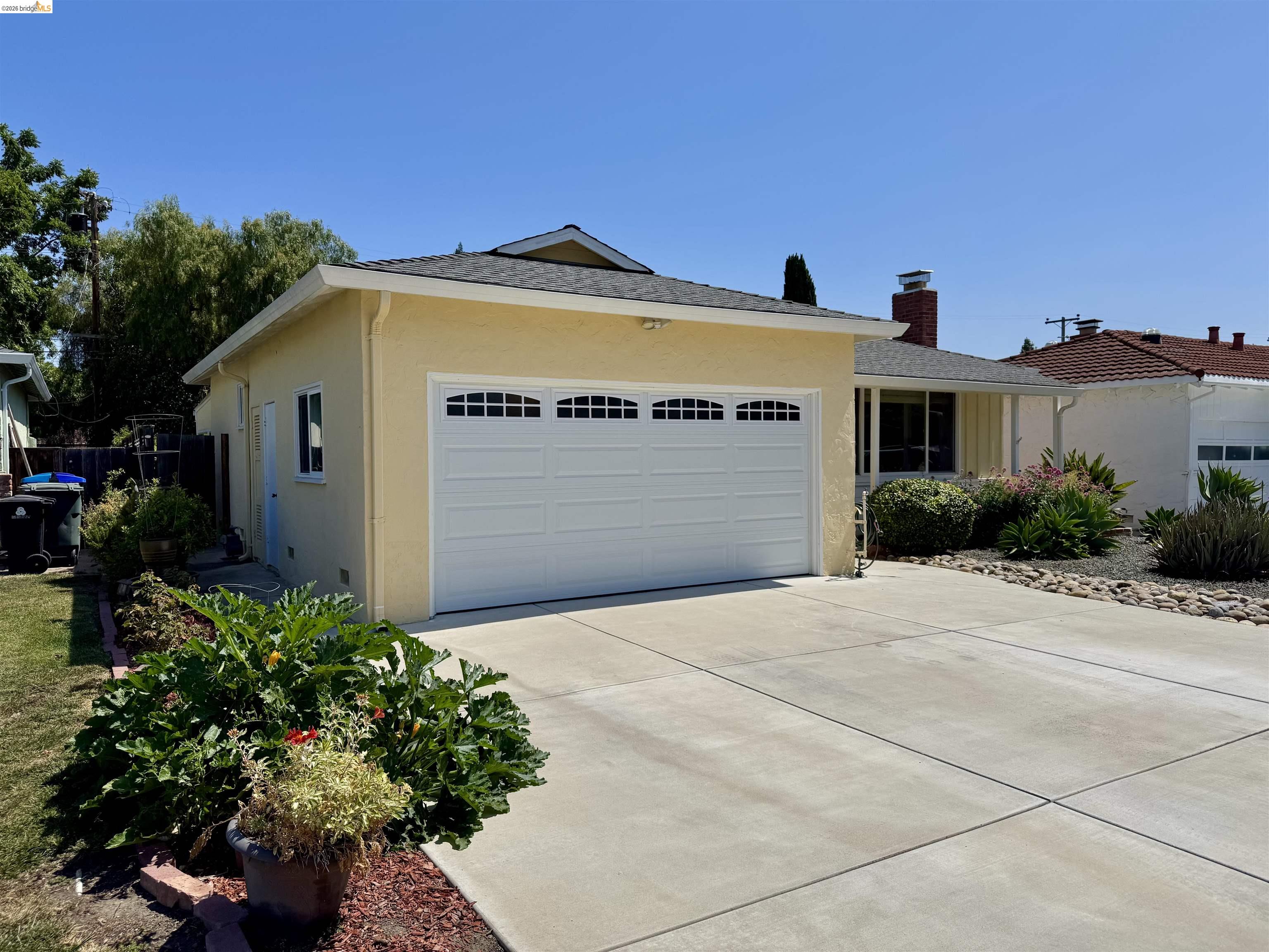312 Walker Dr