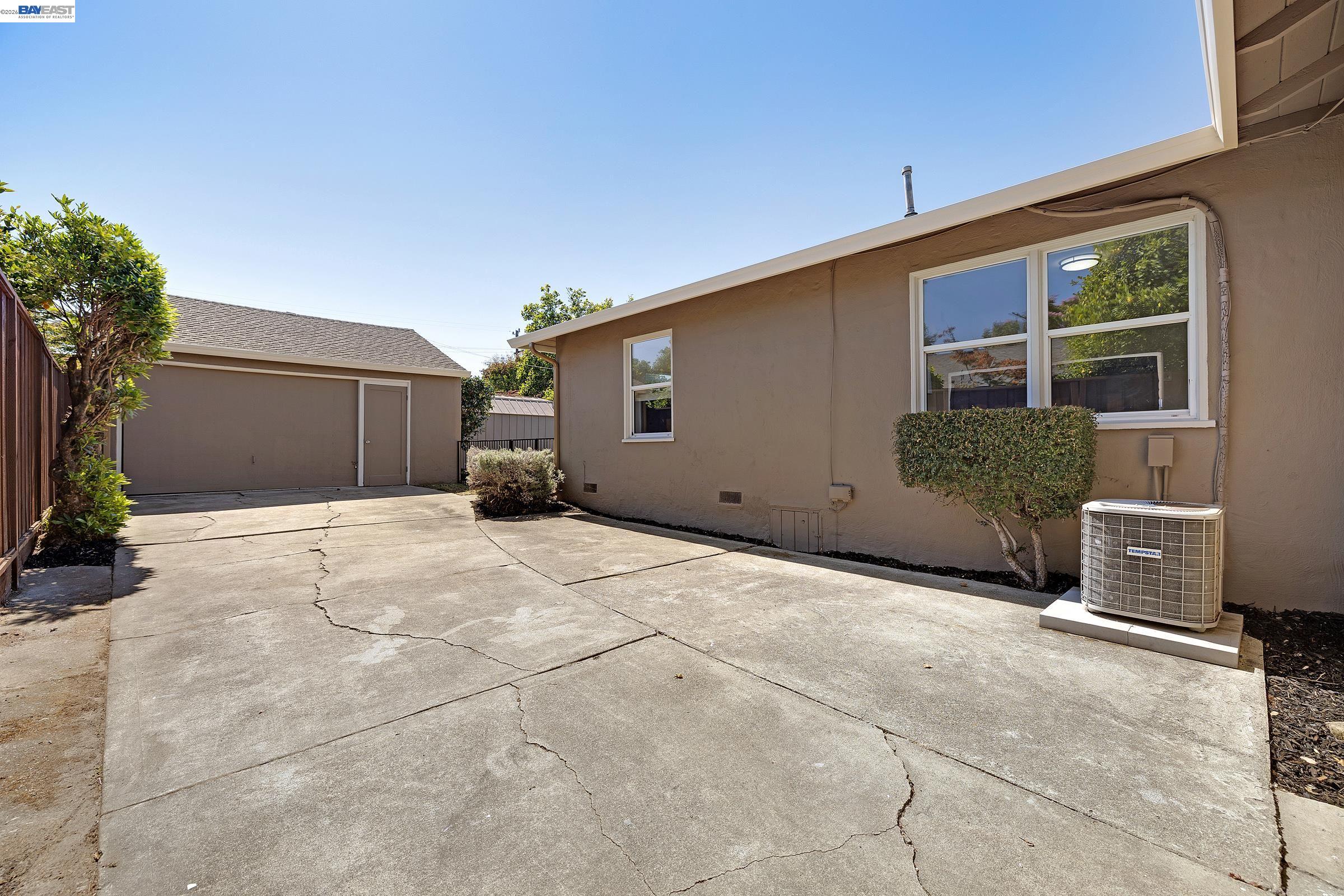 1987 San Rafael St, San Leandro CA 94577 — photo 11
