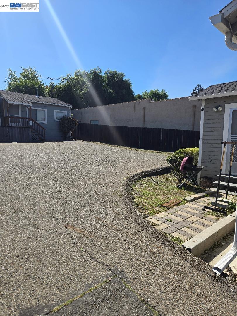 21003 Foothill Blvd, Hayward CA 94541 — photo 9
