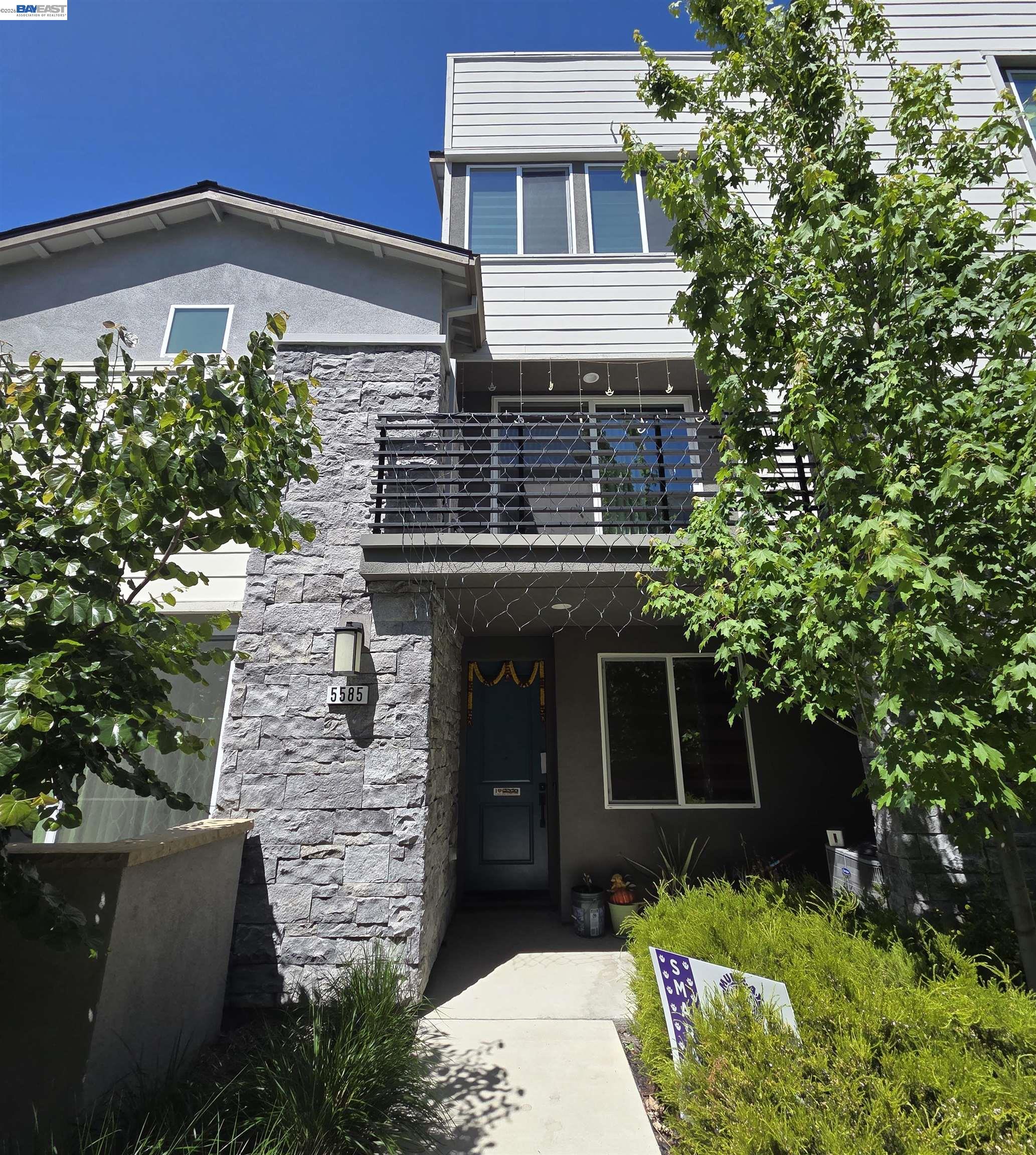 Photo #2: 41139566 Listing: Photo #2
