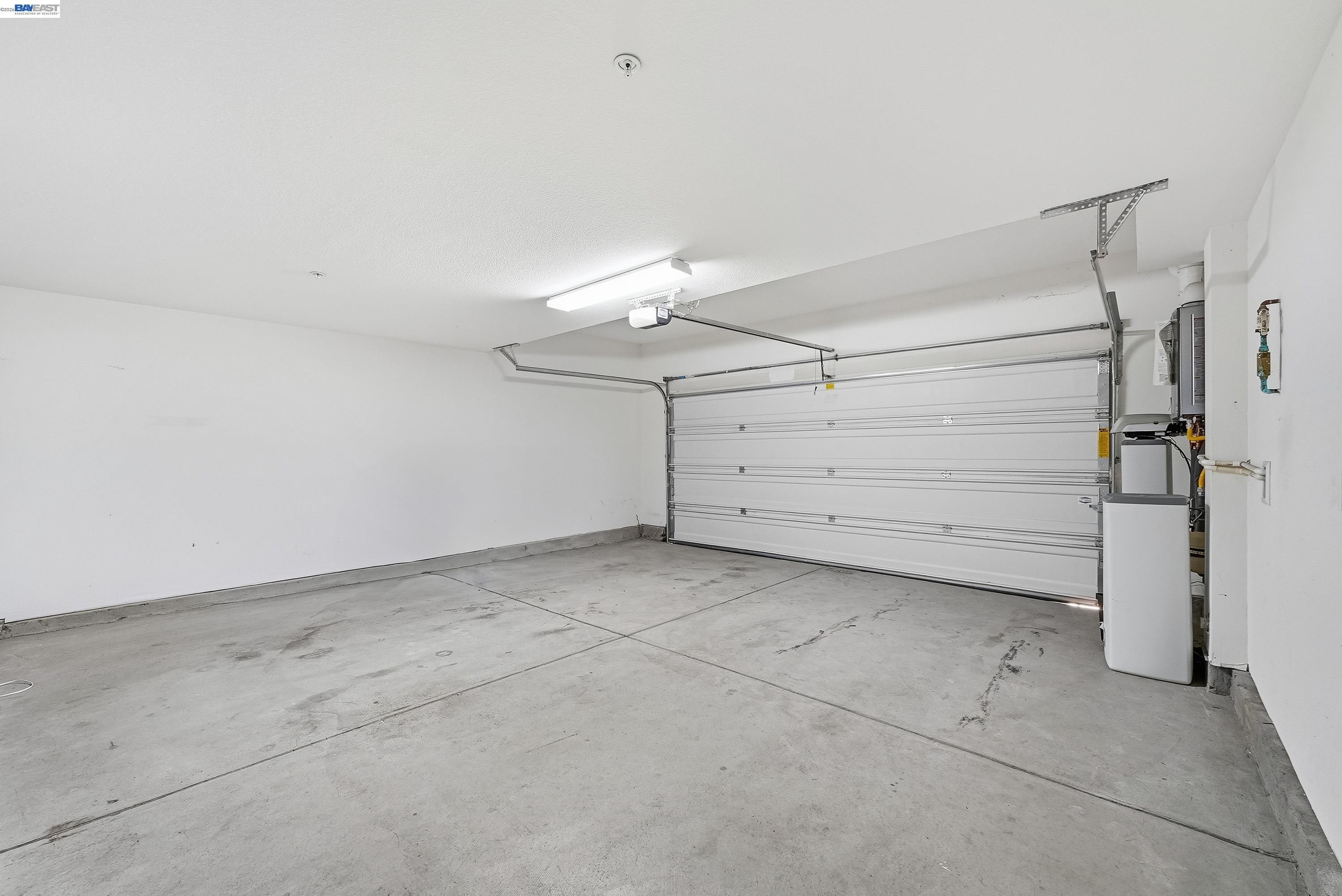 Photo #35: 41139567 Listing: Photo #35