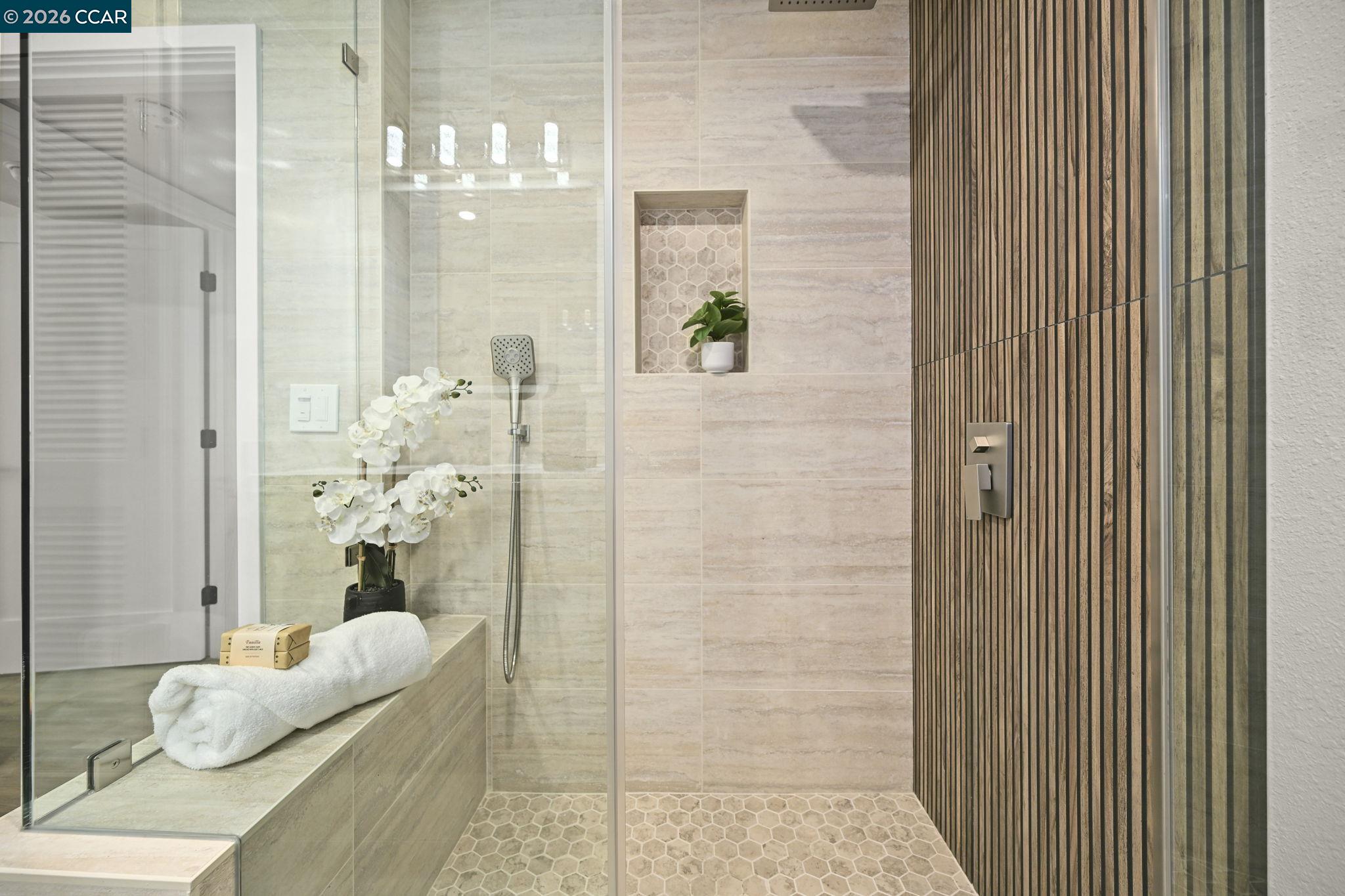 Photo #26: 41139569 Listing: Photo #26