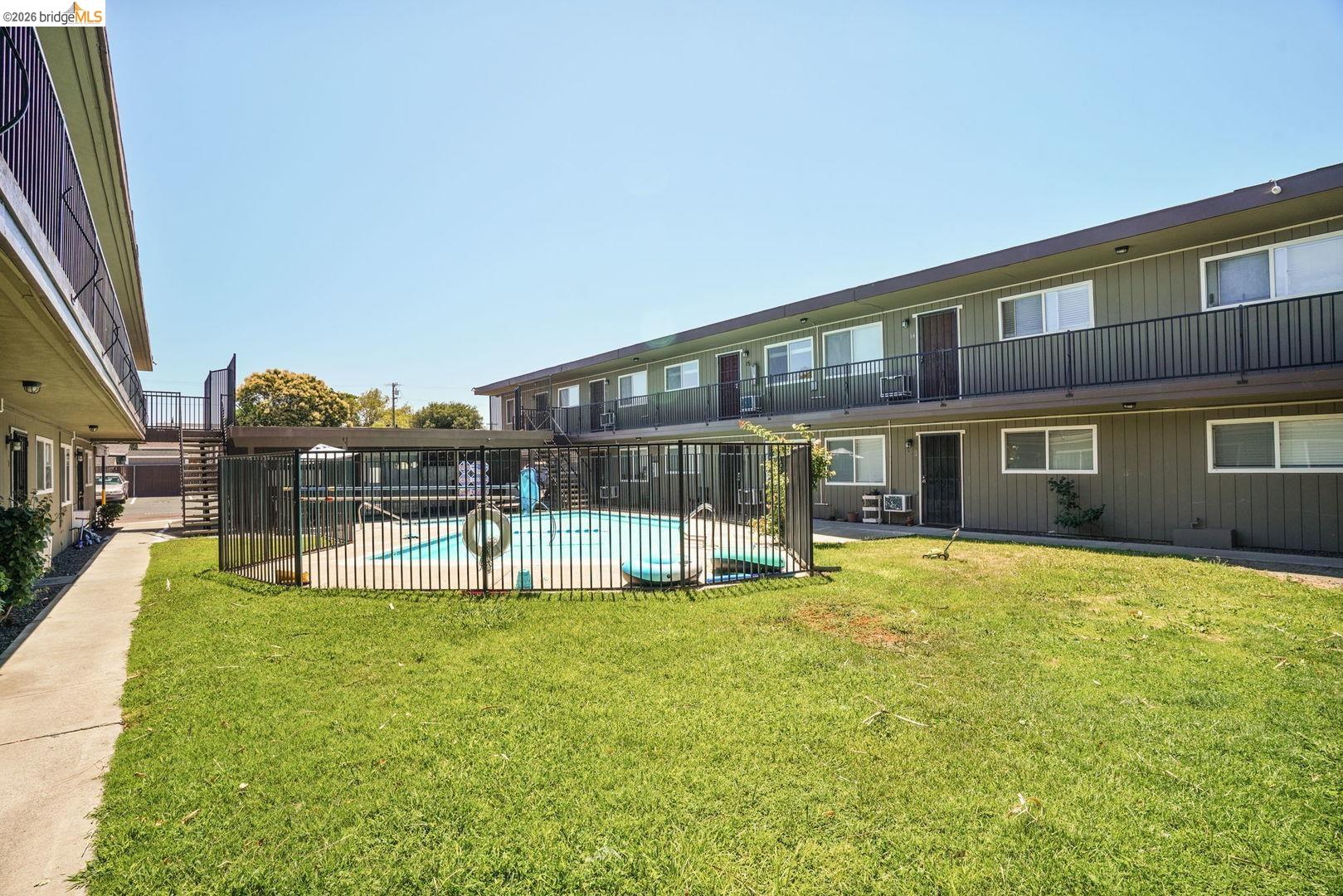 Photo #9: 41139570 Listing: Photo #9