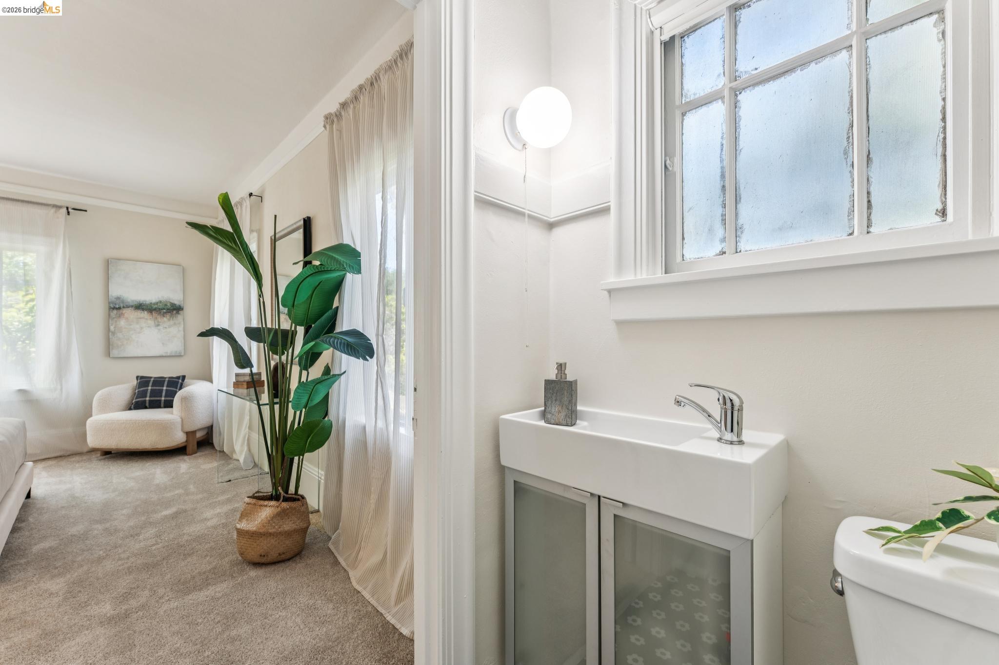 455 Lagunitas Ave, Oakland CA 94610 — photo 35