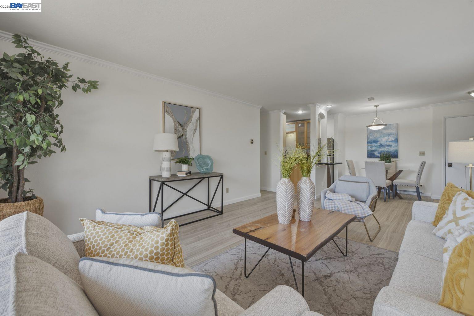 Photo #2: 41139582 Listing: Photo #2