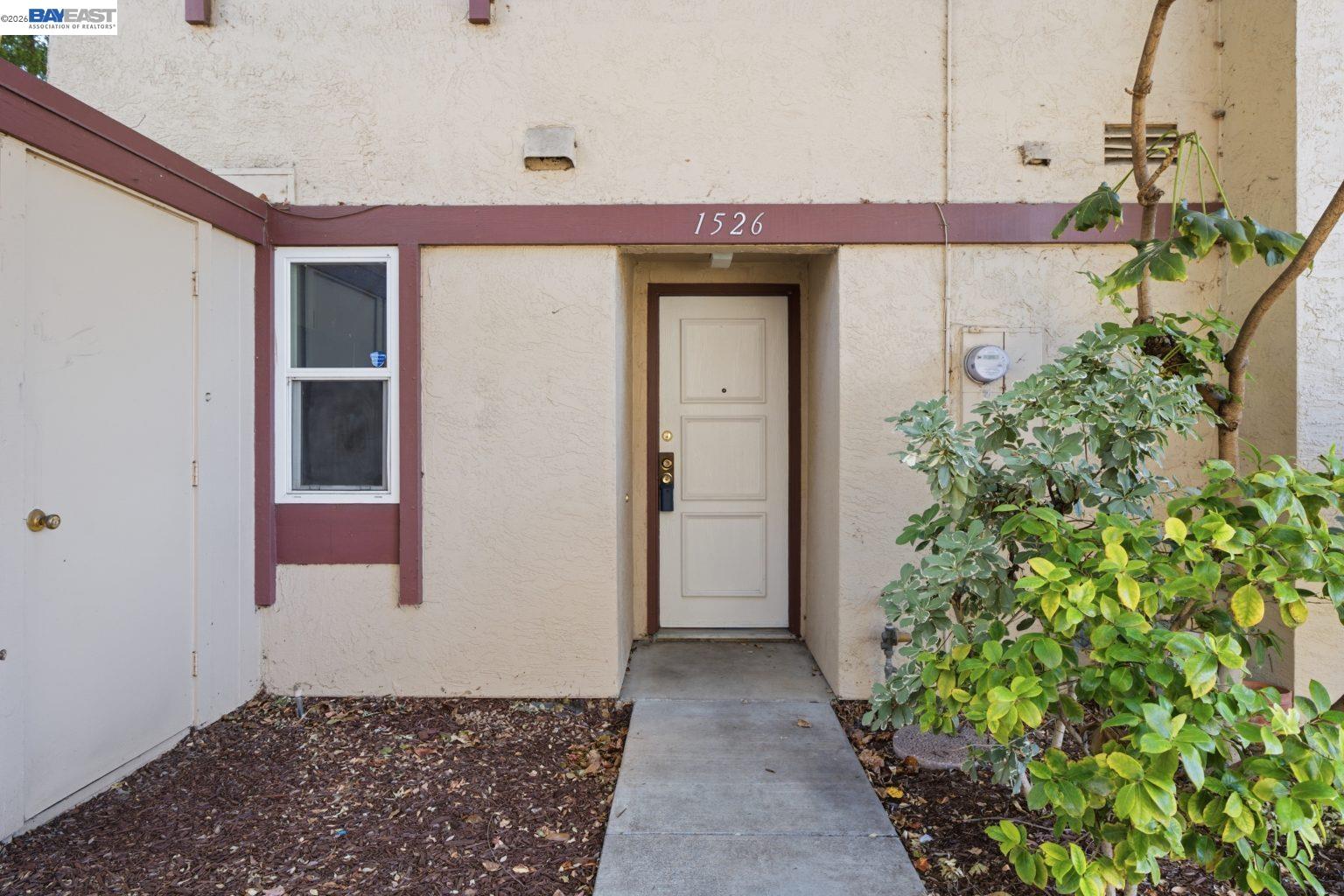 Photo #2: 41139585 Listing: Photo #2
