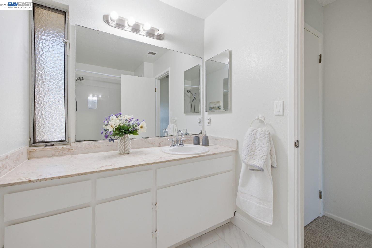 Photo #28: 41139585 Listing: Photo #28