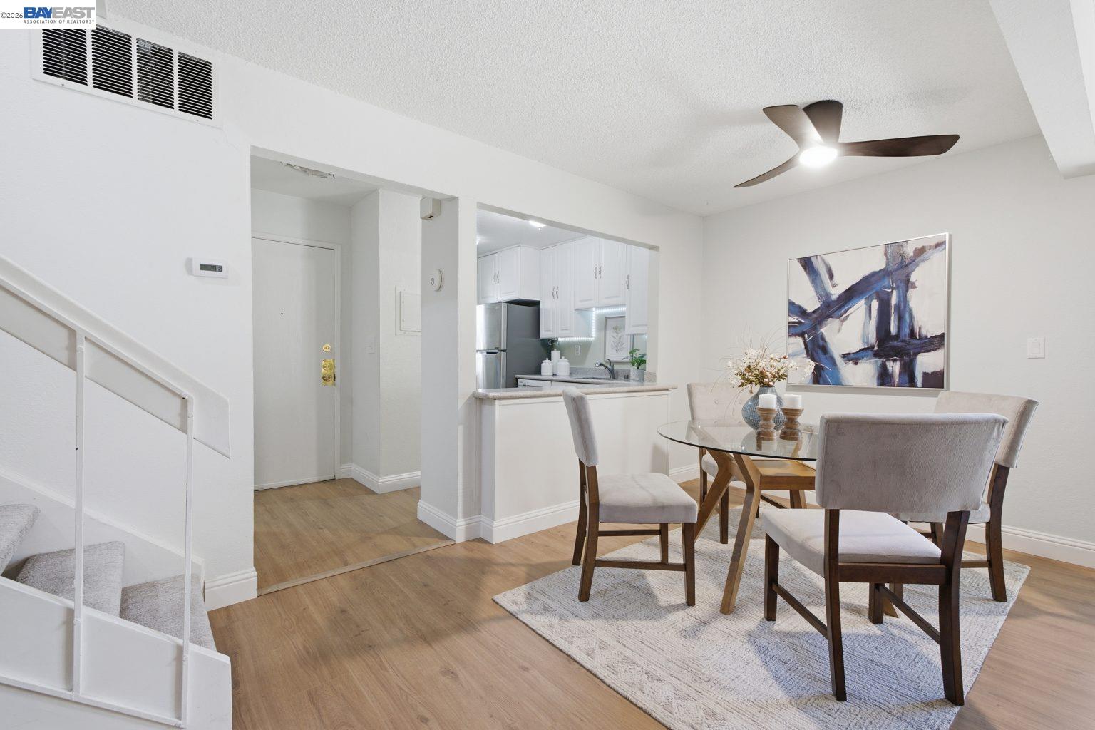 Photo #5: 41139585 Listing: Photo #5