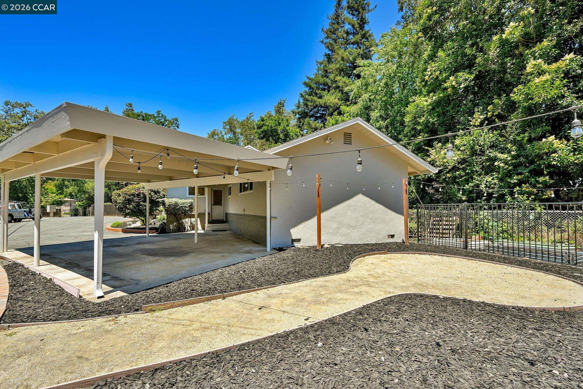 615 Flora St, Martinez CA 94553 — photo 41