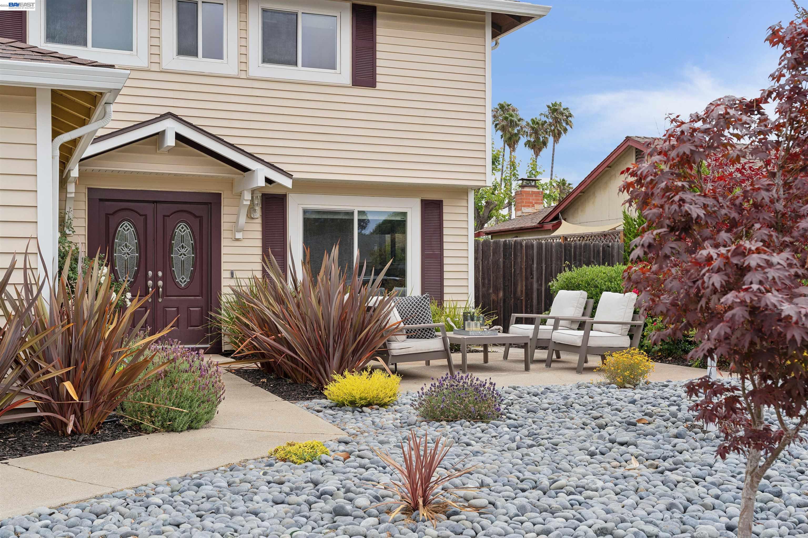 37842 Dahlia Dr, Newark CA 94560 — photo 2