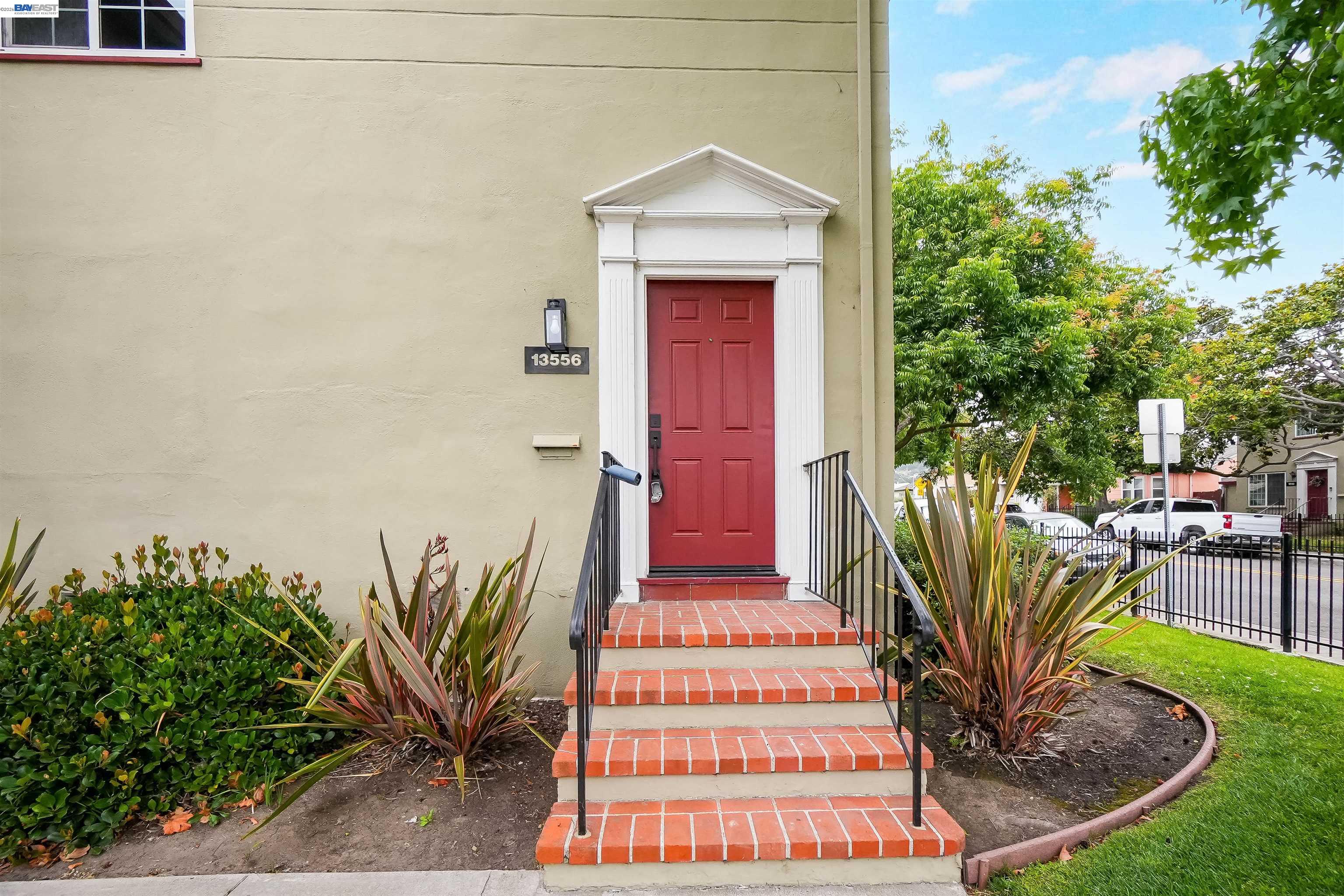 13556 Bancroft Ave # 3, San Leandro CA 94578 — photo 4