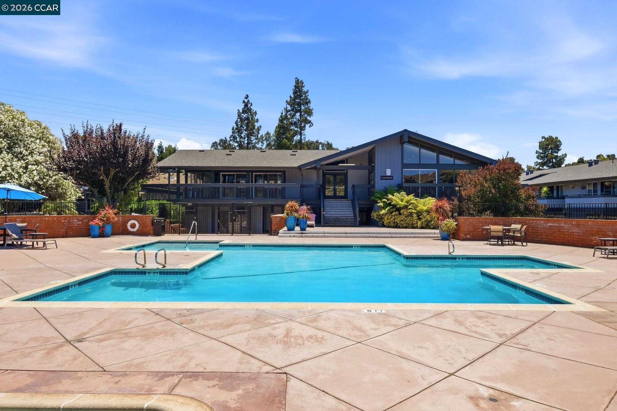 Photo #23: 41139617 Listing: Photo #23