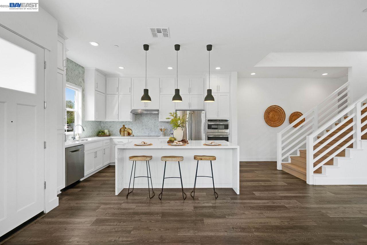 8315 Bluff Way, Newark CA 94560 — photo 15