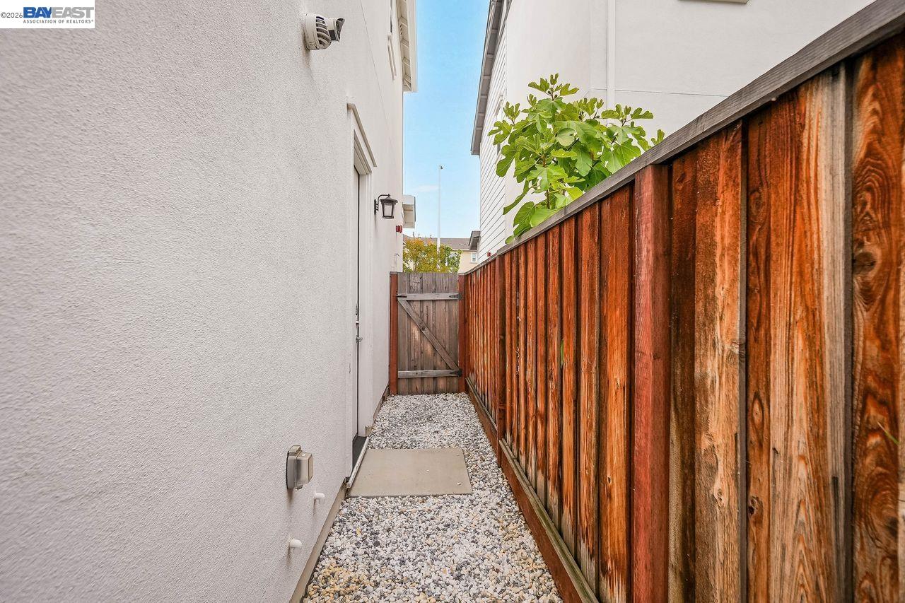 8315 Bluff Way, Newark CA 94560 — photo 49